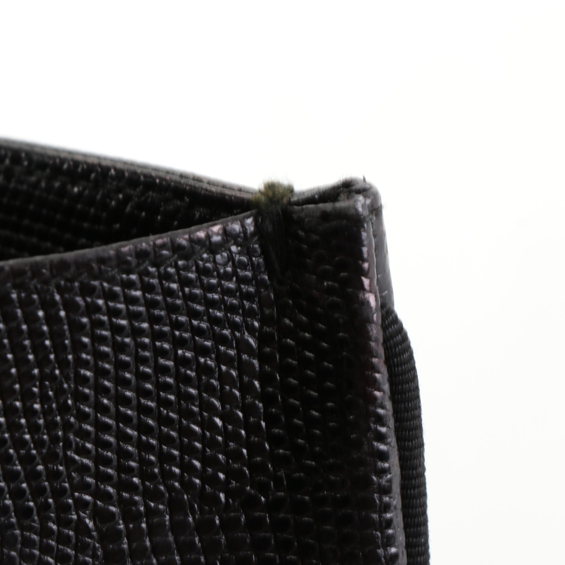 Salvatore Ferragamo Vara Shoulder Tote in Black Lizard Embossed Leather