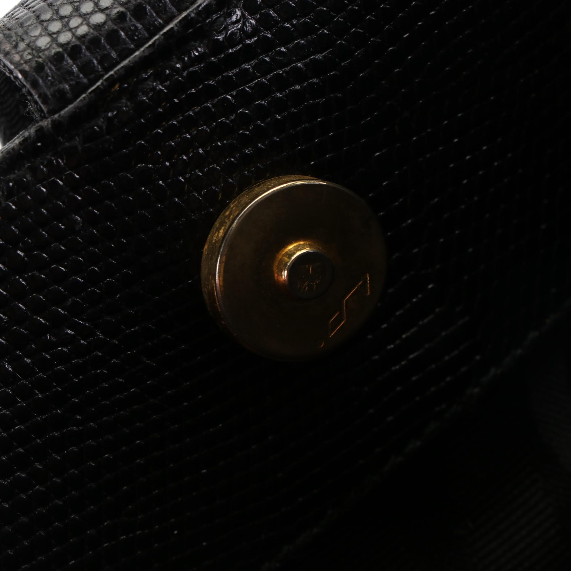 Salvatore Ferragamo Vara Shoulder Tote in Black Lizard Embossed Leather