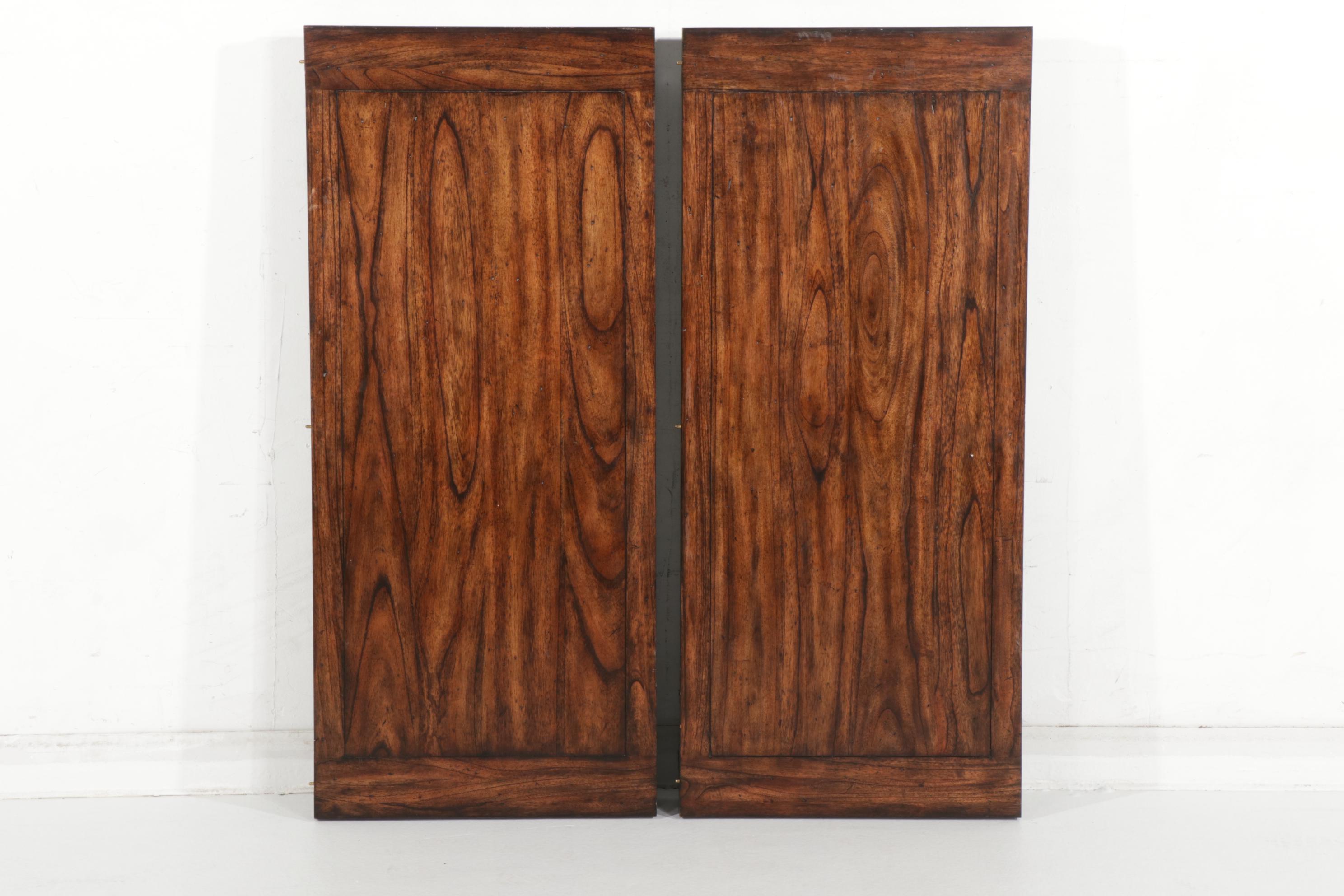 Stanley Furniture Extension Dining Table and Eight Brass-Tacked Chairs