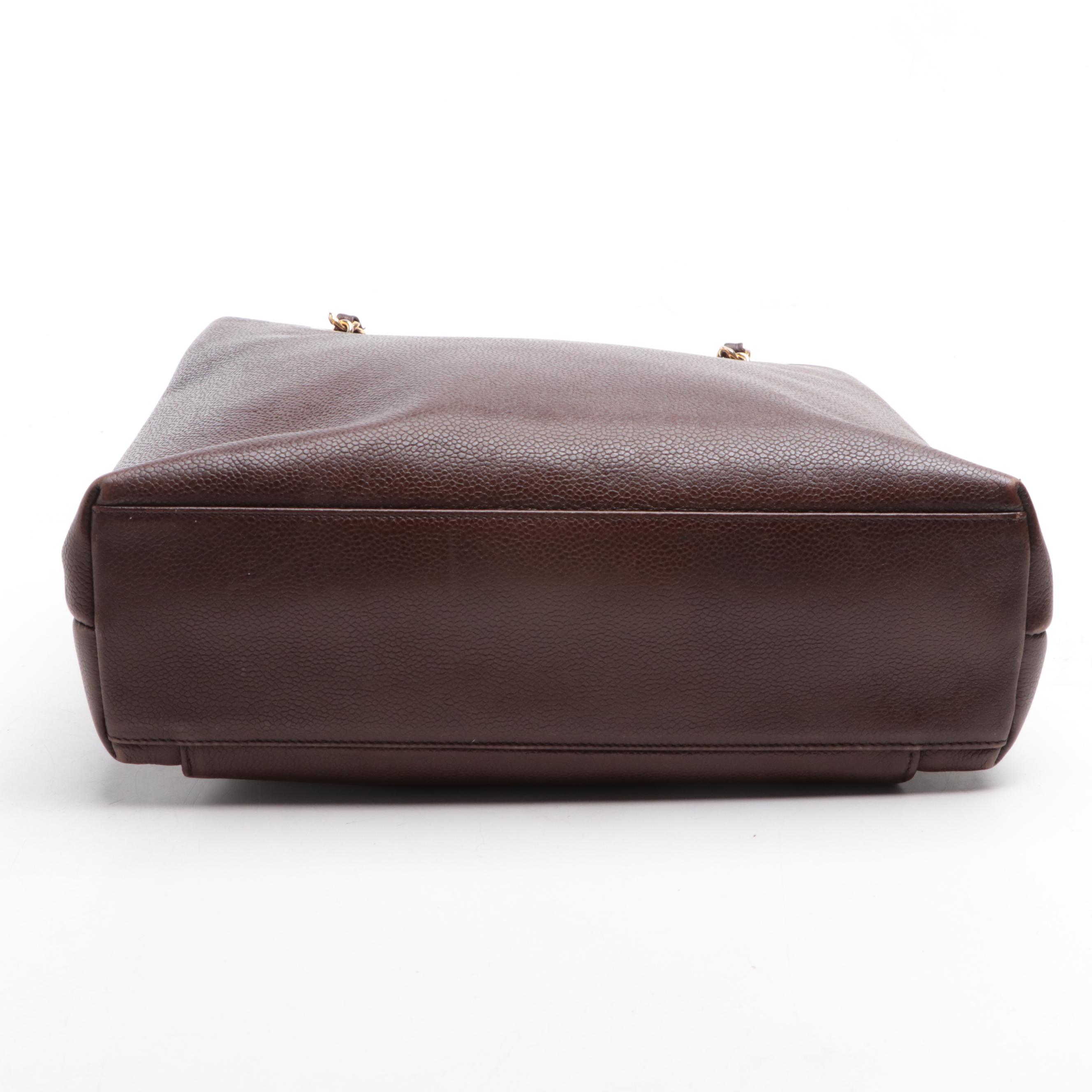 Chanel CC Turnlock Shoulder Bag in Caviar Leather