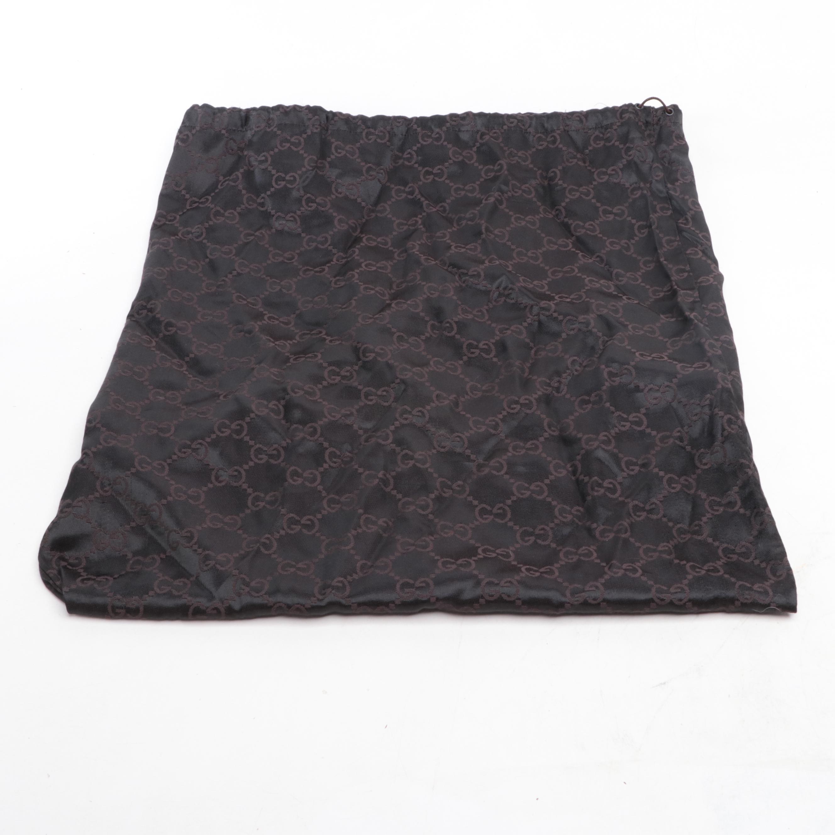 Gucci Bamboo Handle Hobo Bag in Cream Leather