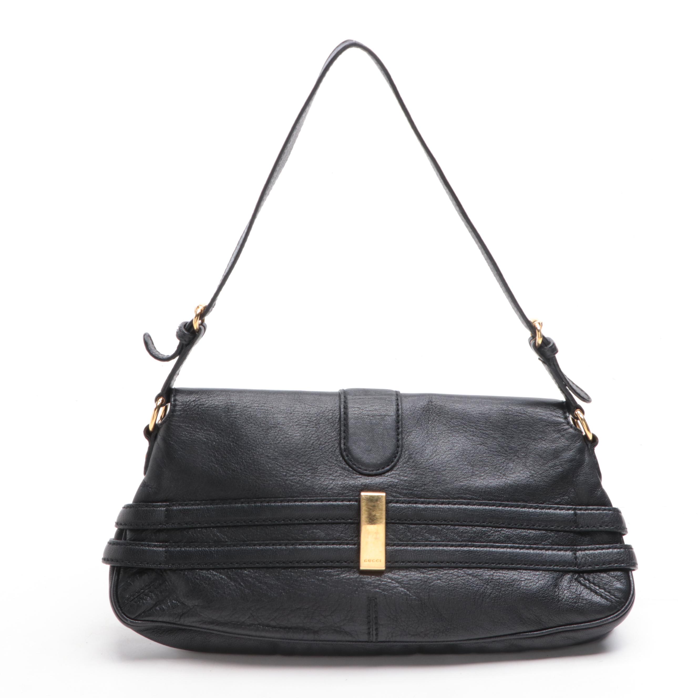 Gucci Horsebit Chain Flap Shoulder Bag in Black Leather