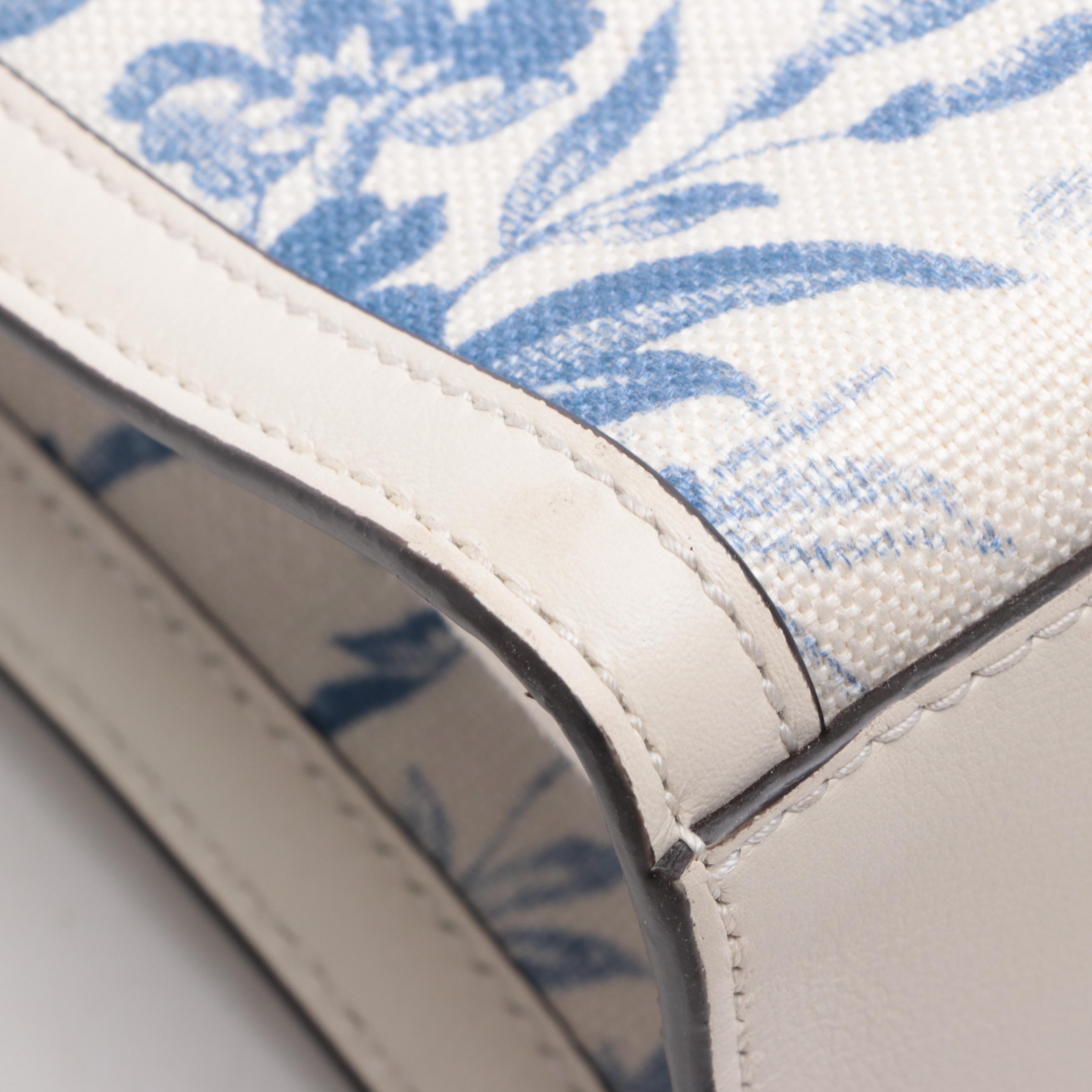 Gucci GG Ribbon Tote Bag in White Herbarium Canvas and Leather