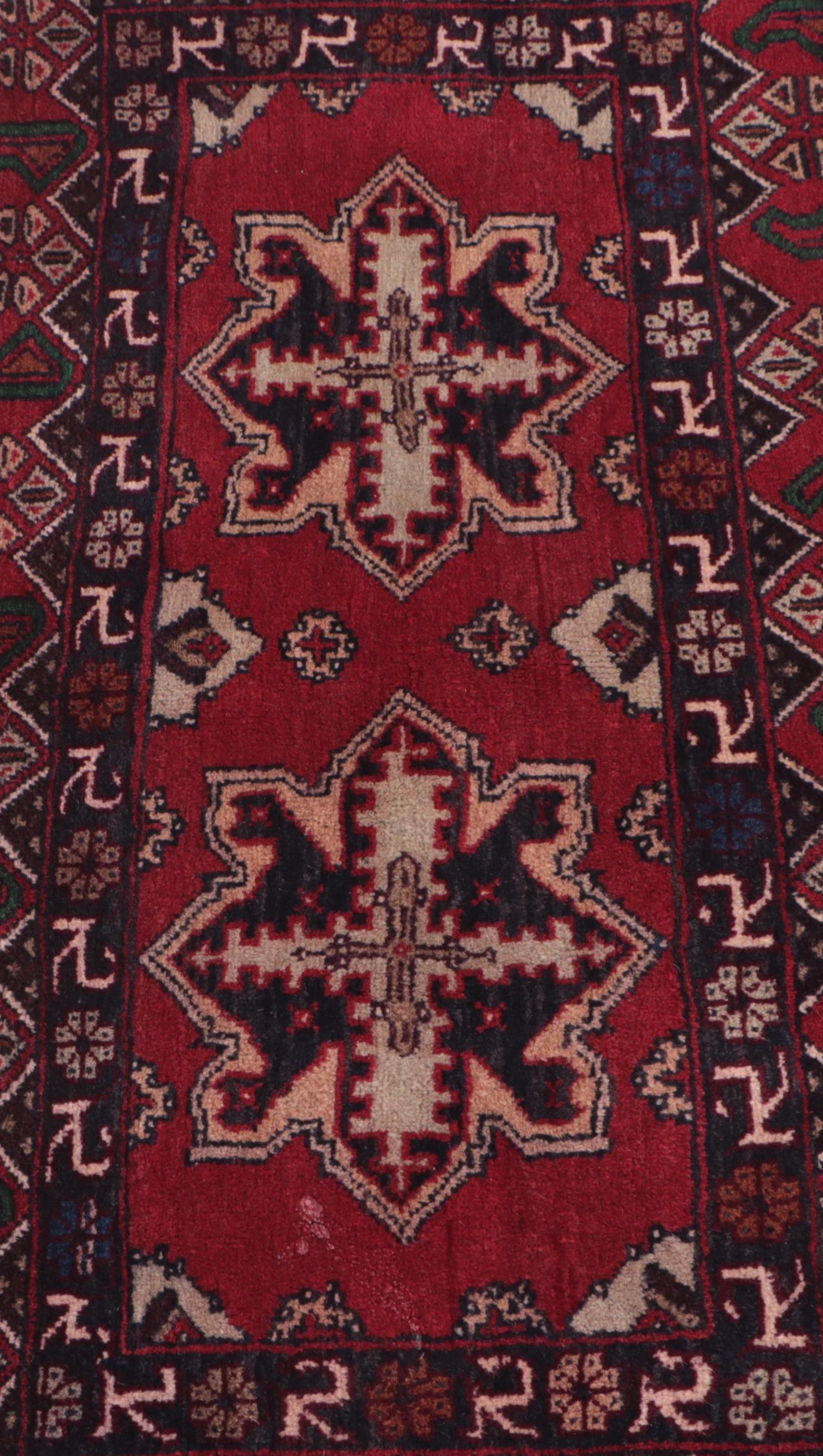 1'7 x 2'10 Hand-Knotted Afghan Baluch Accent Rug