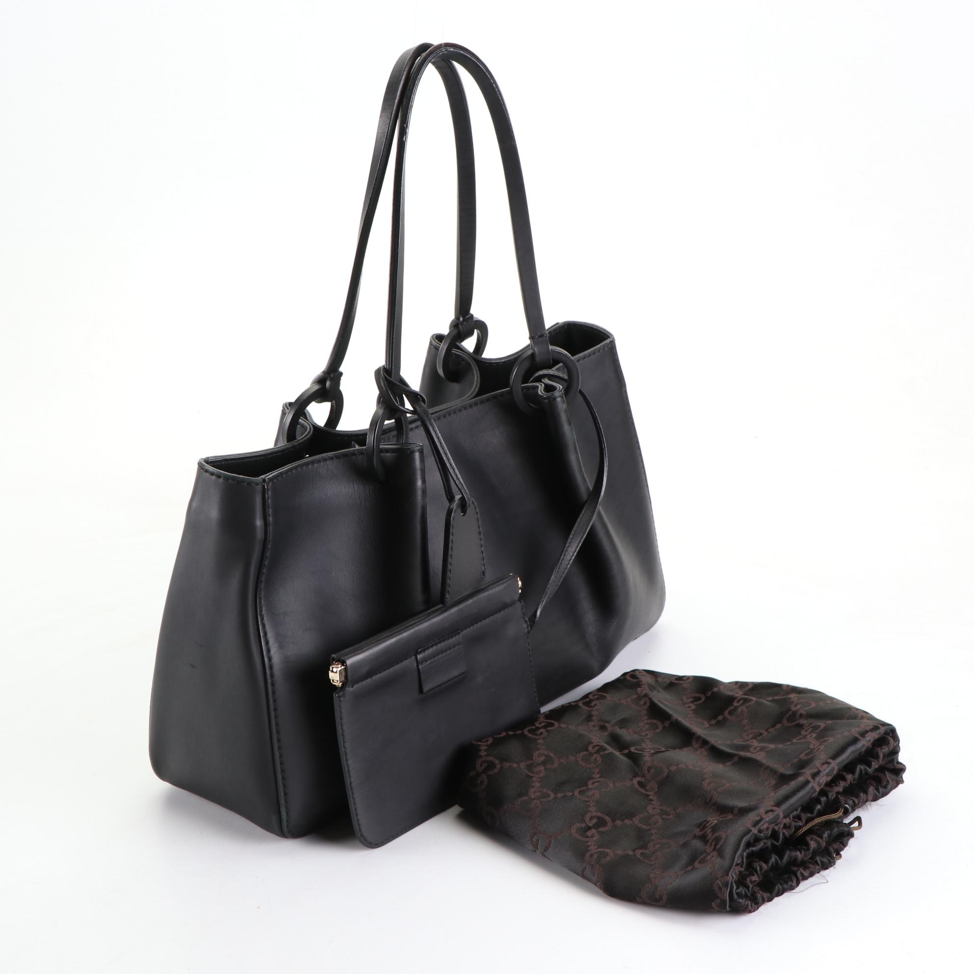 Gucci Shoulder Tote with Zip Pouch in Smooth Black Leather with Small Pouch