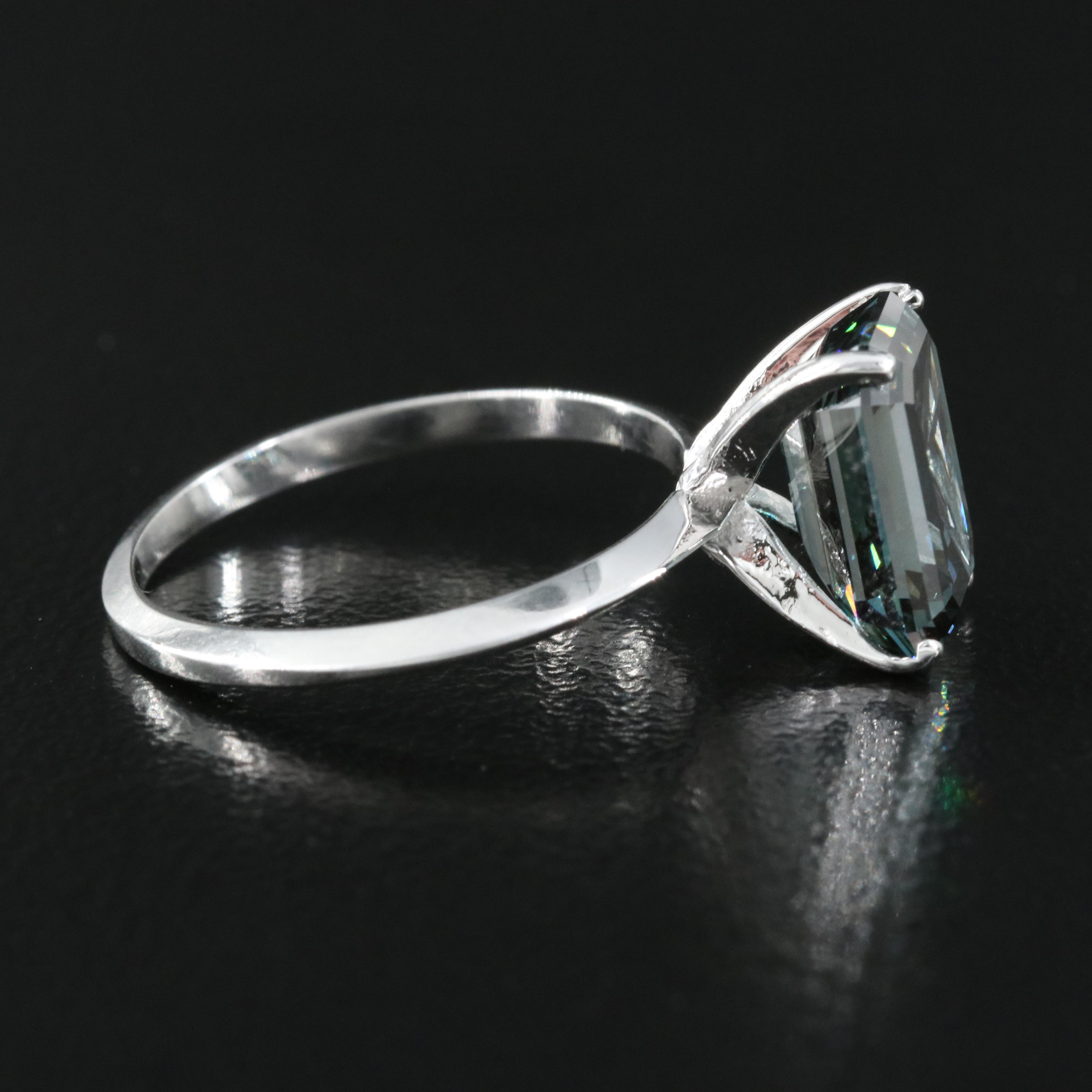 14K 2.66 CT Fancy Dark Bluish Green Diamond Solitaire Ring