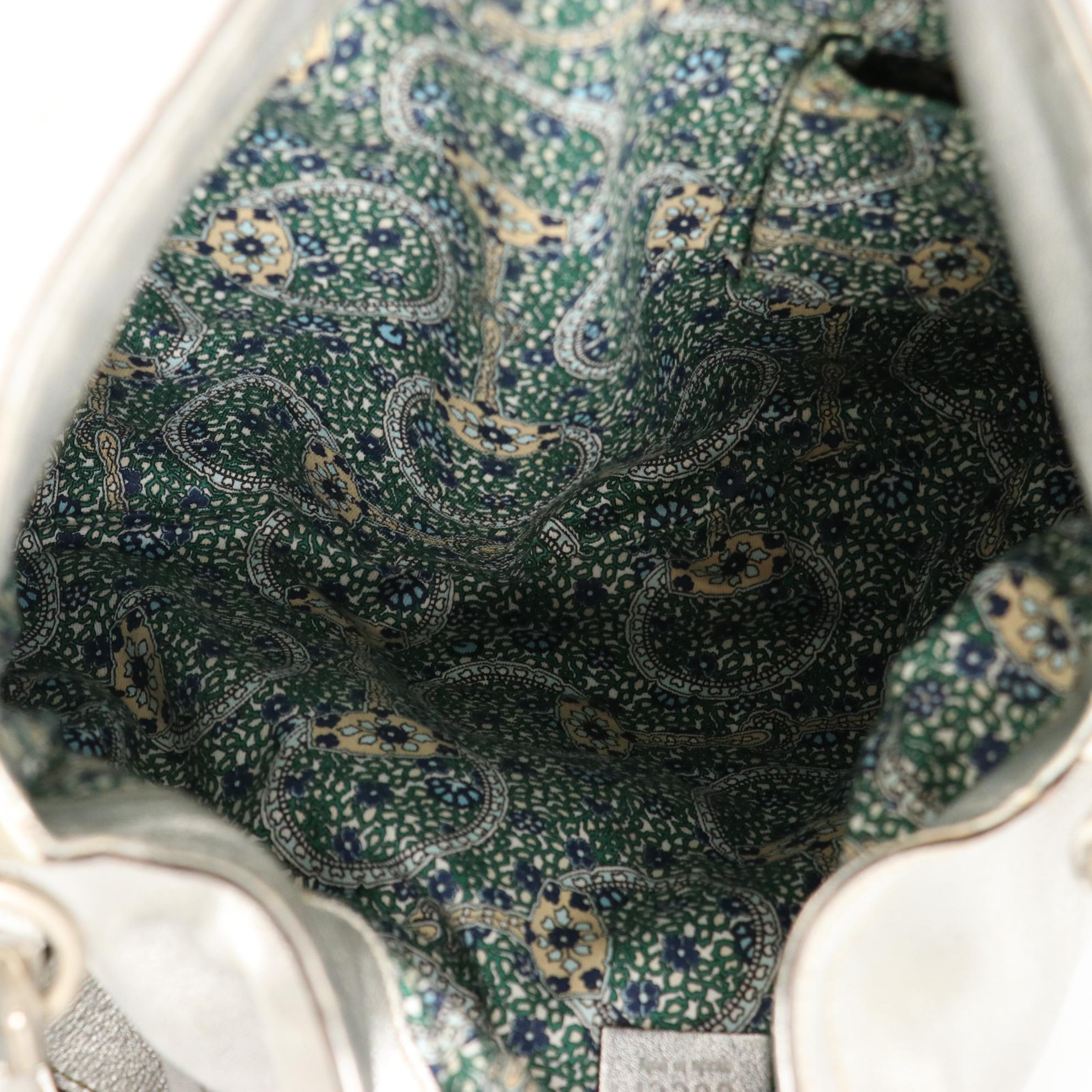 Gucci  Babouska Indy Two-Way Bag in Silver Metallic Leather with Bamboo Tassels