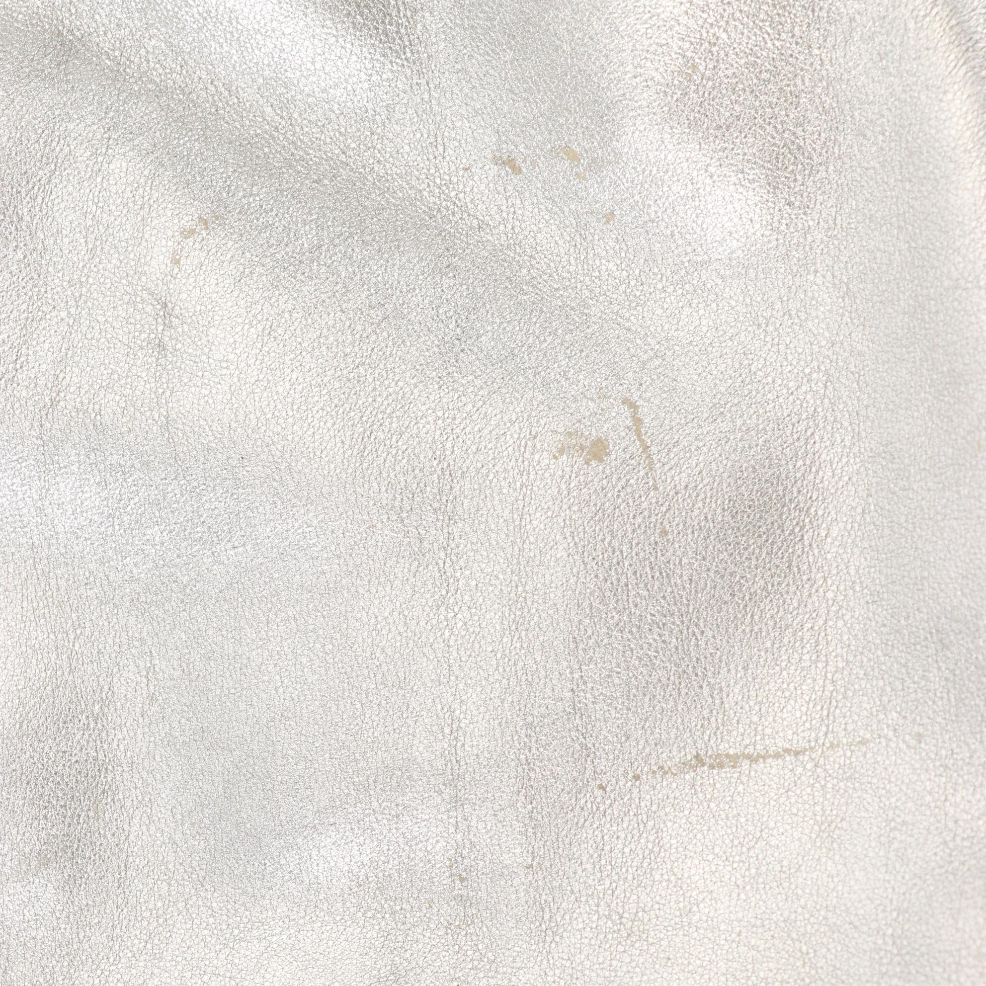 Gucci  Babouska Indy Two-Way Bag in Silver Metallic Leather with Bamboo Tassels