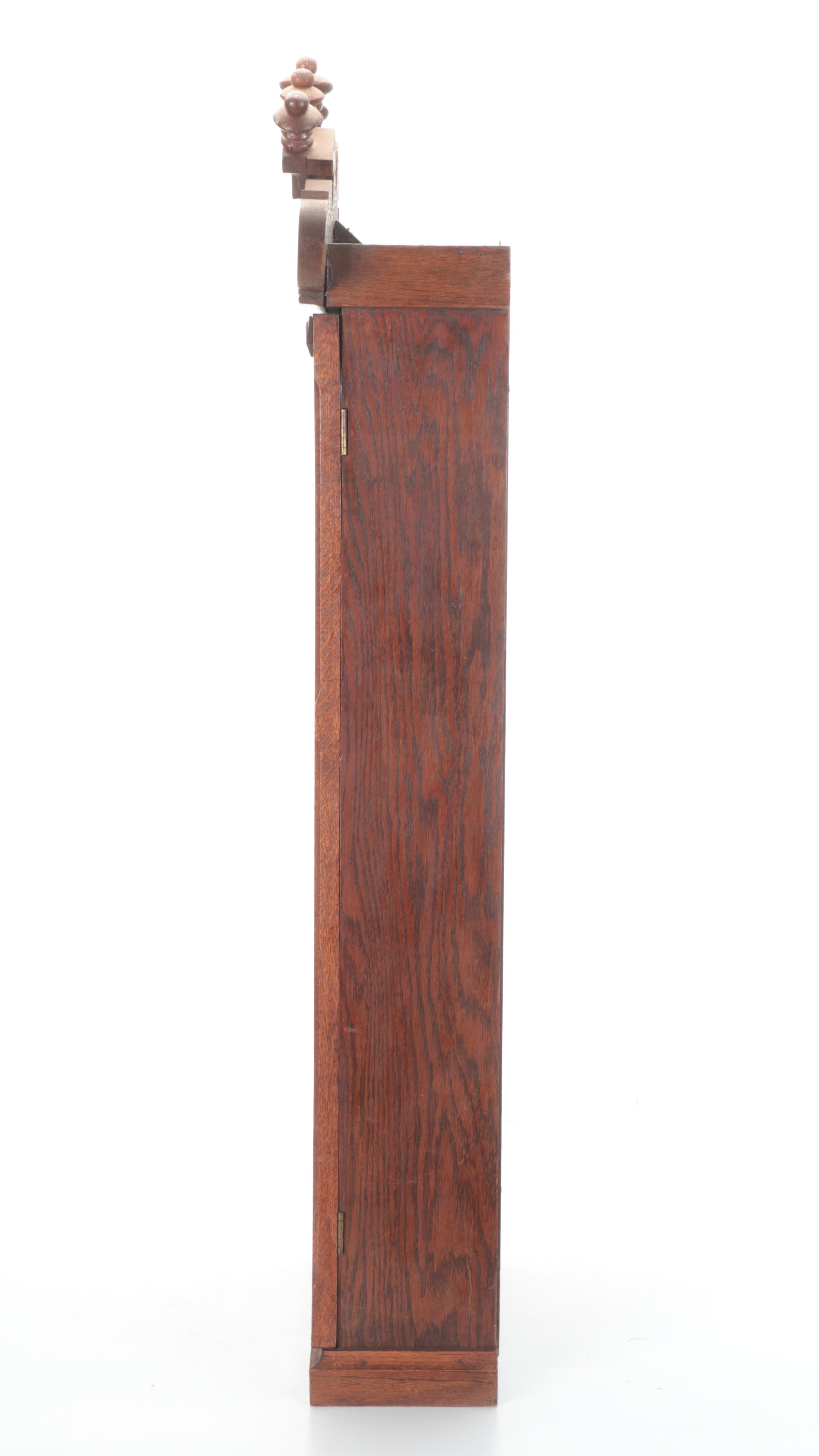 New Haven Clock Co. Eastlake Style Oak Wood Wall Clock, Late 19th Century