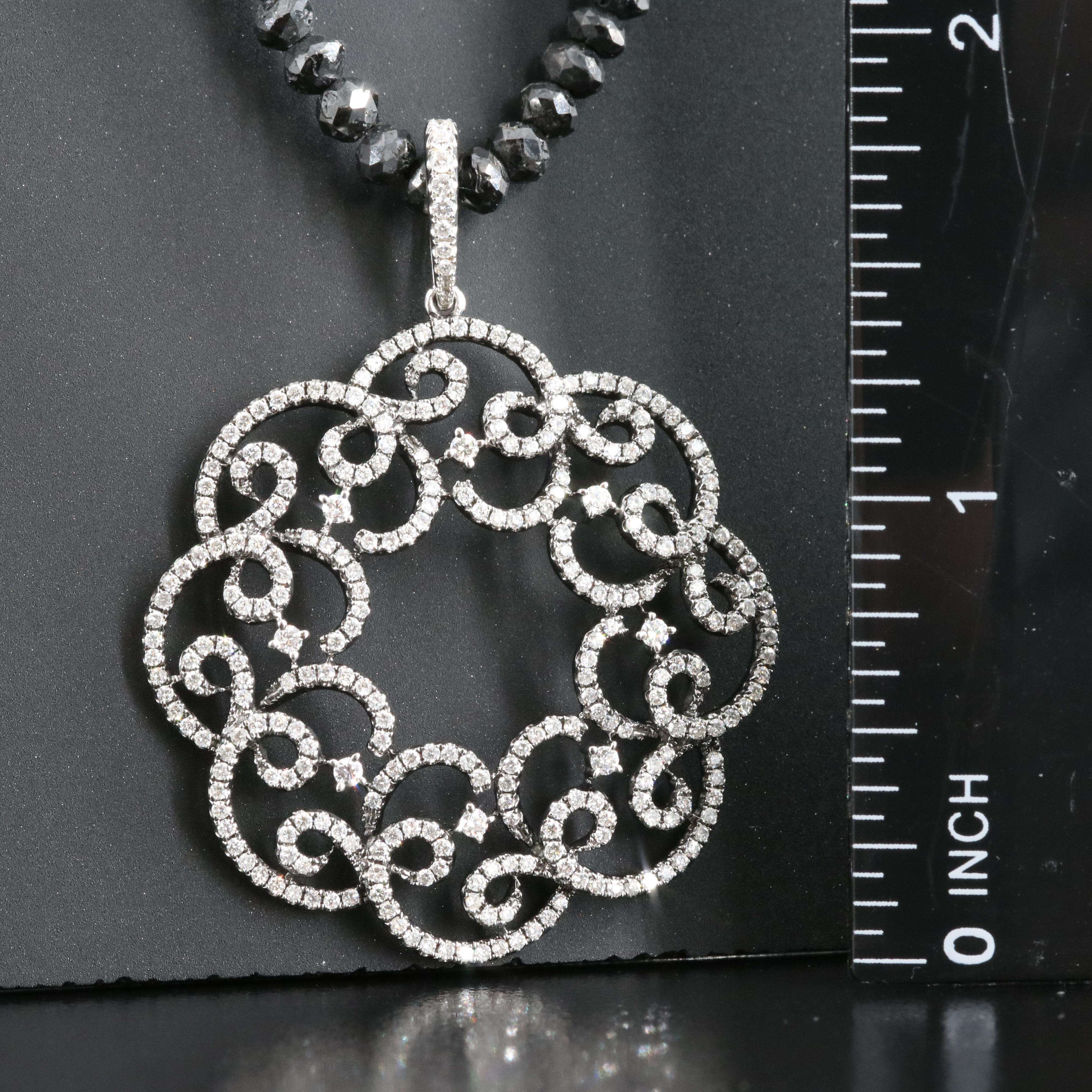 18K 1.10 CTW Diamond Pendant Necklace