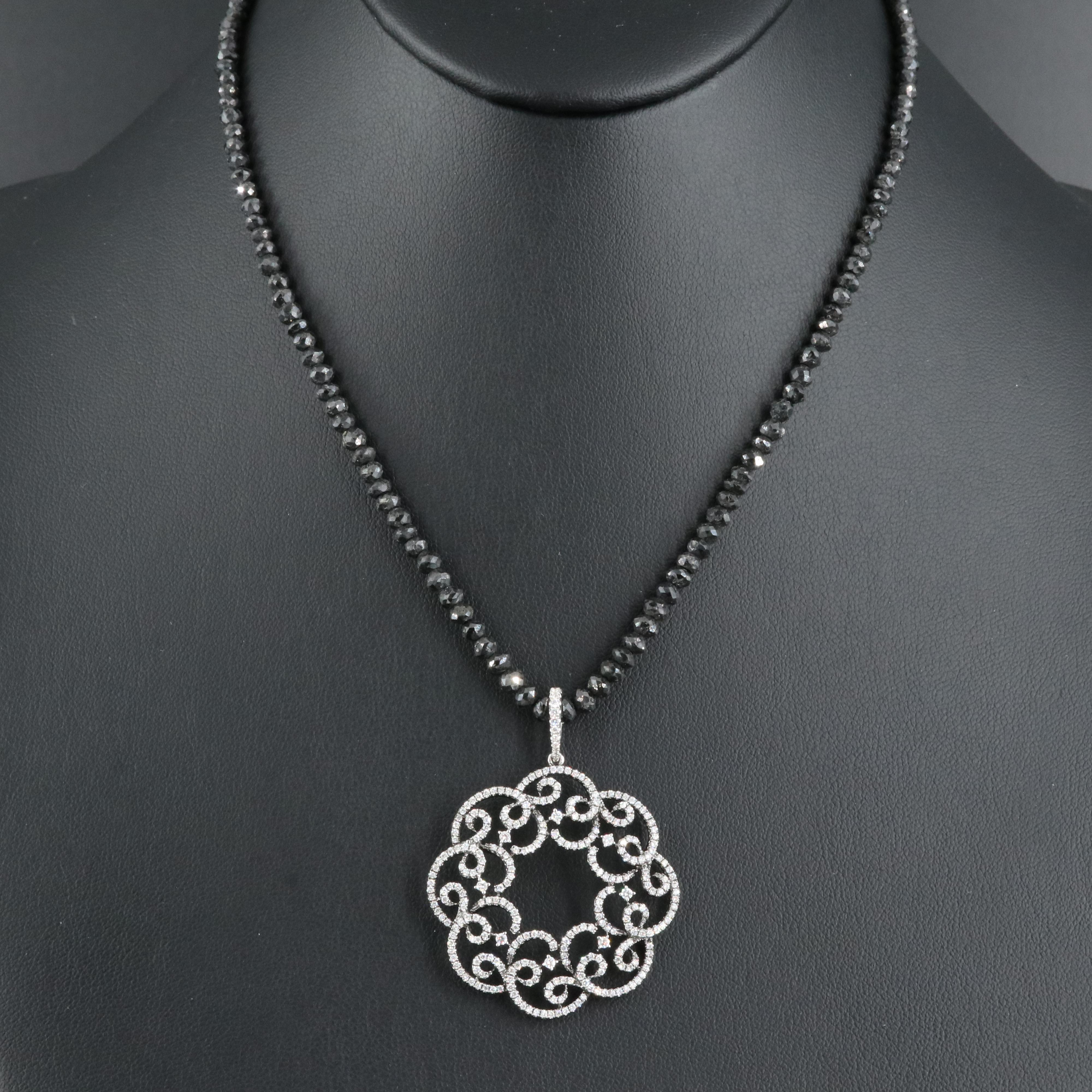 18K 1.10 CTW Diamond Pendant Necklace