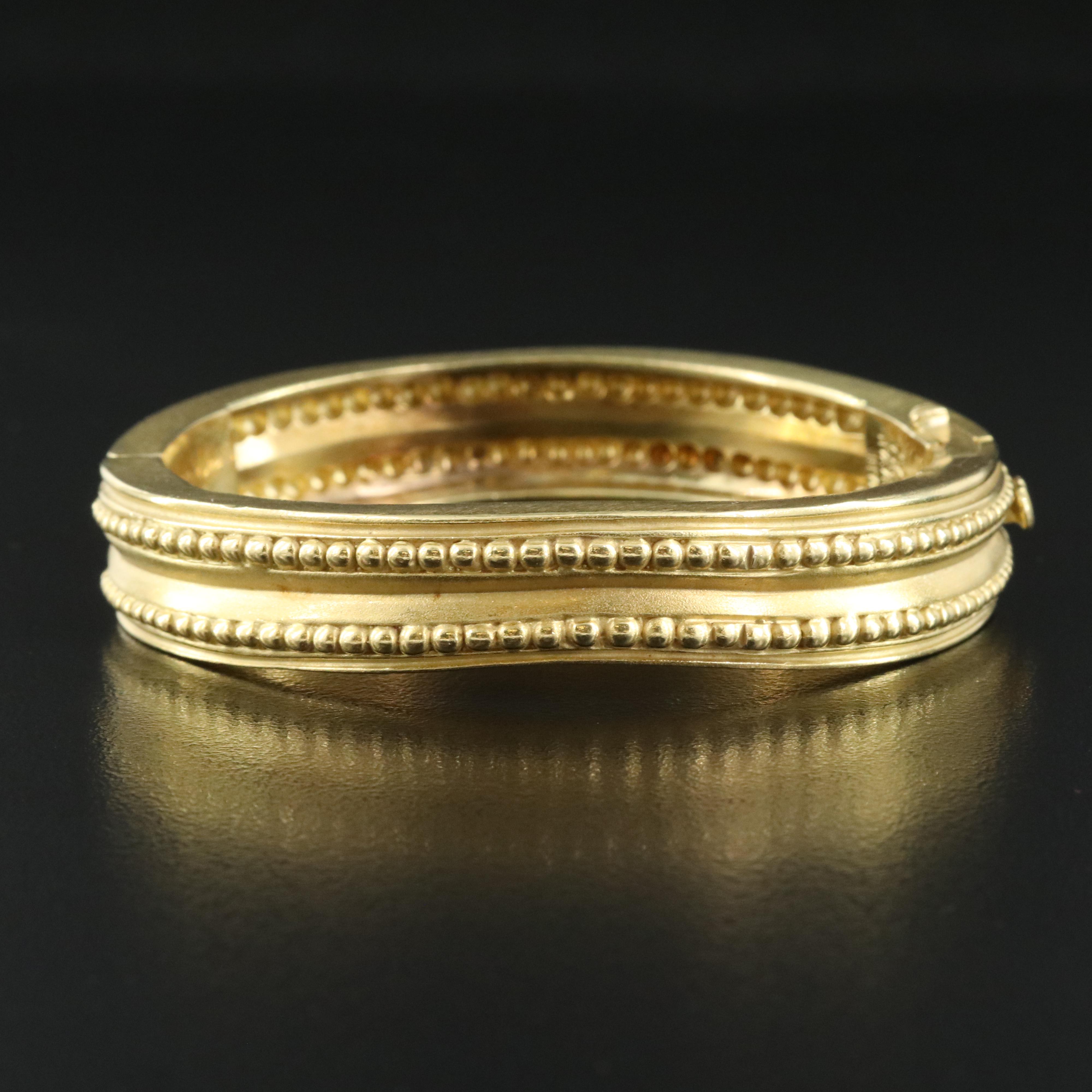Vintage Vahe Naltchayan 18K Hinged Bangle
