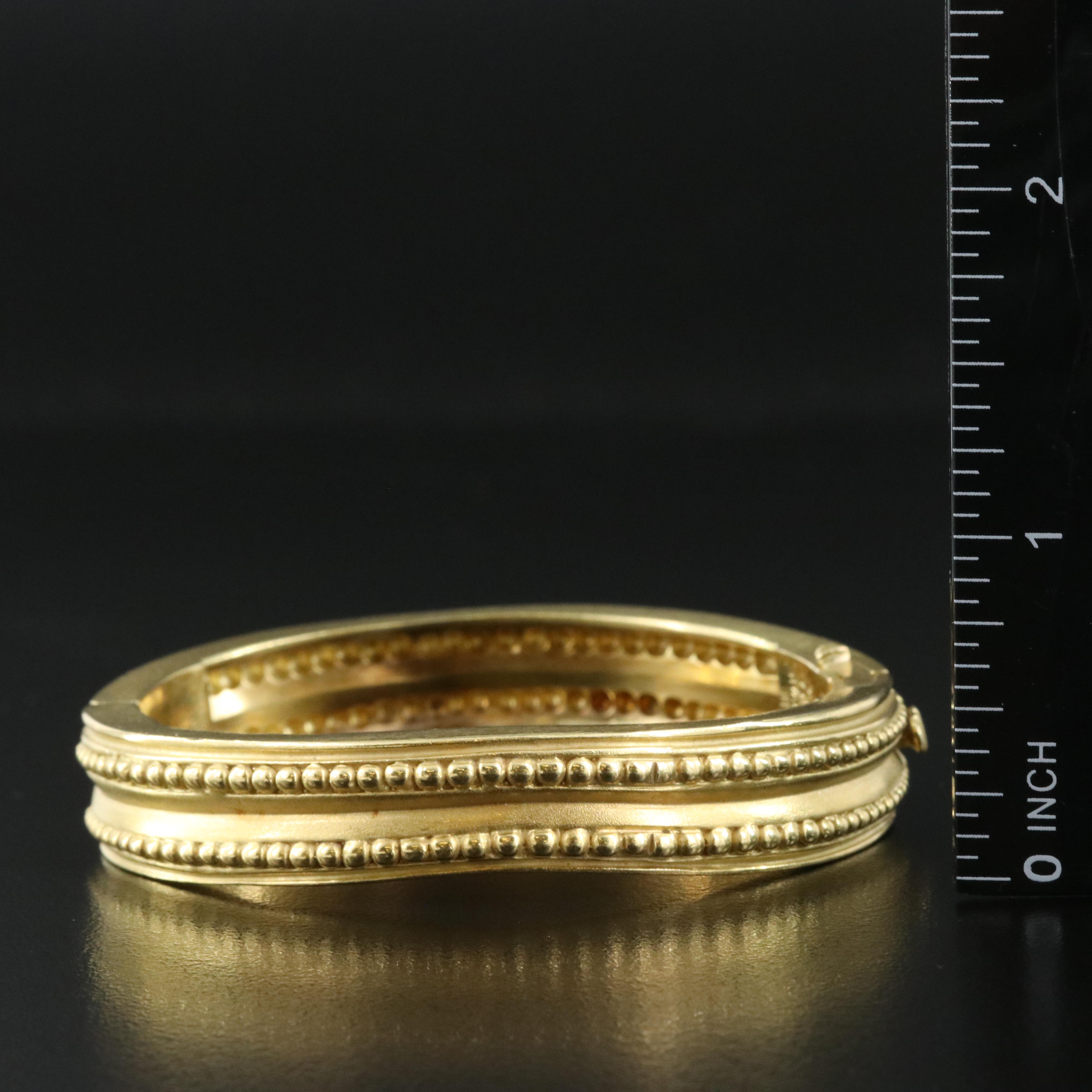 Vintage Vahe Naltchayan 18K Hinged Bangle
