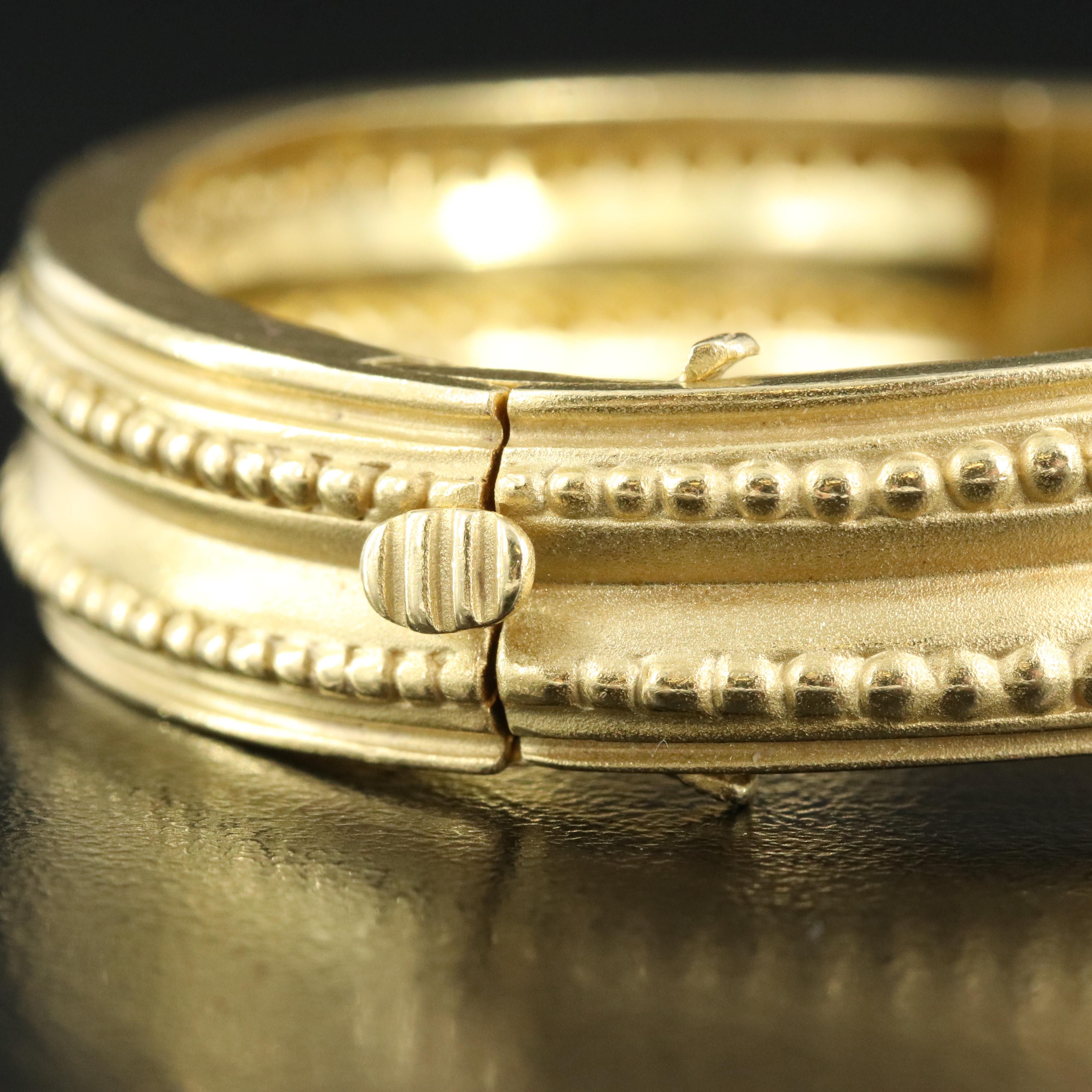 Vintage Vahe Naltchayan 18K Hinged Bangle