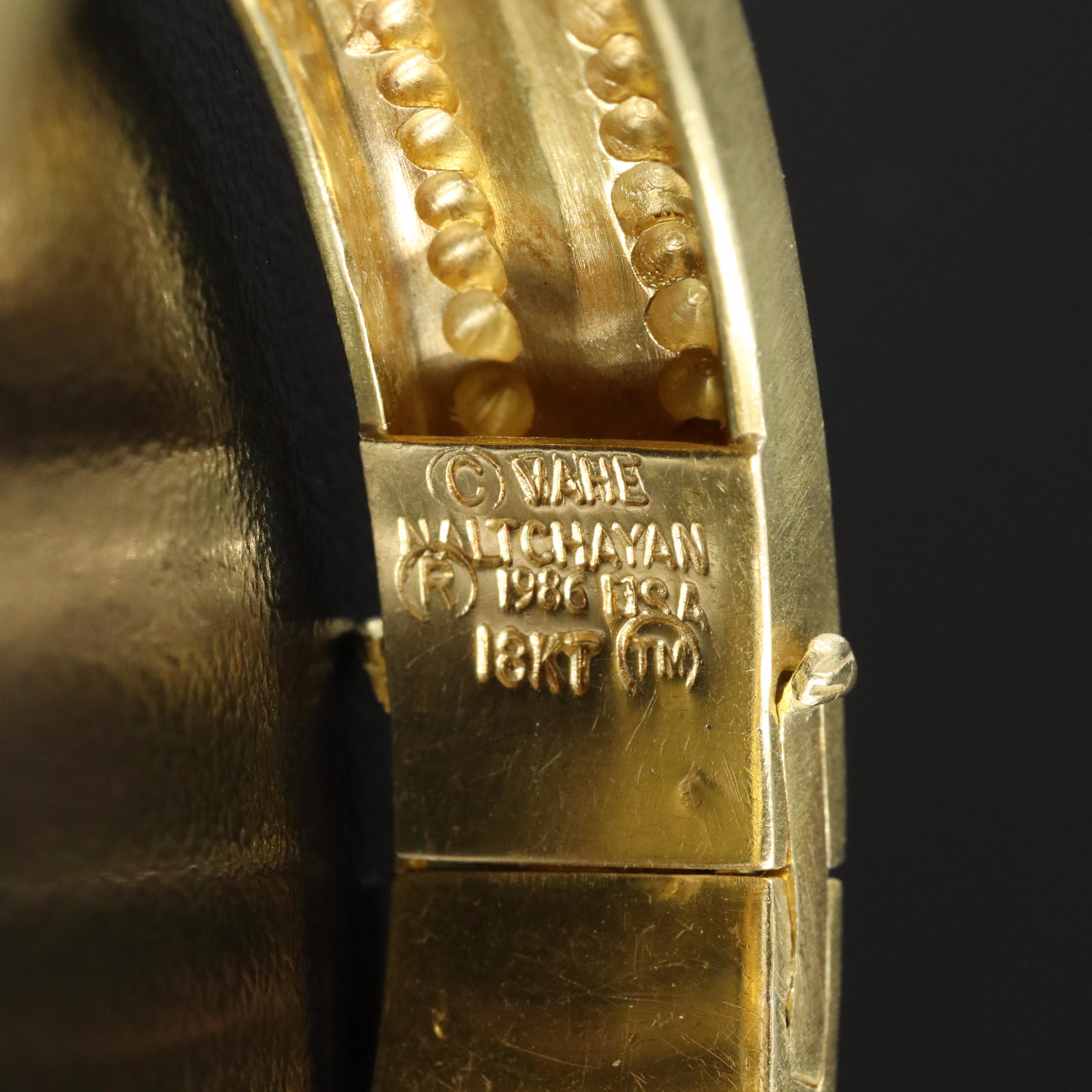 Vintage Vahe Naltchayan 18K Hinged Bangle