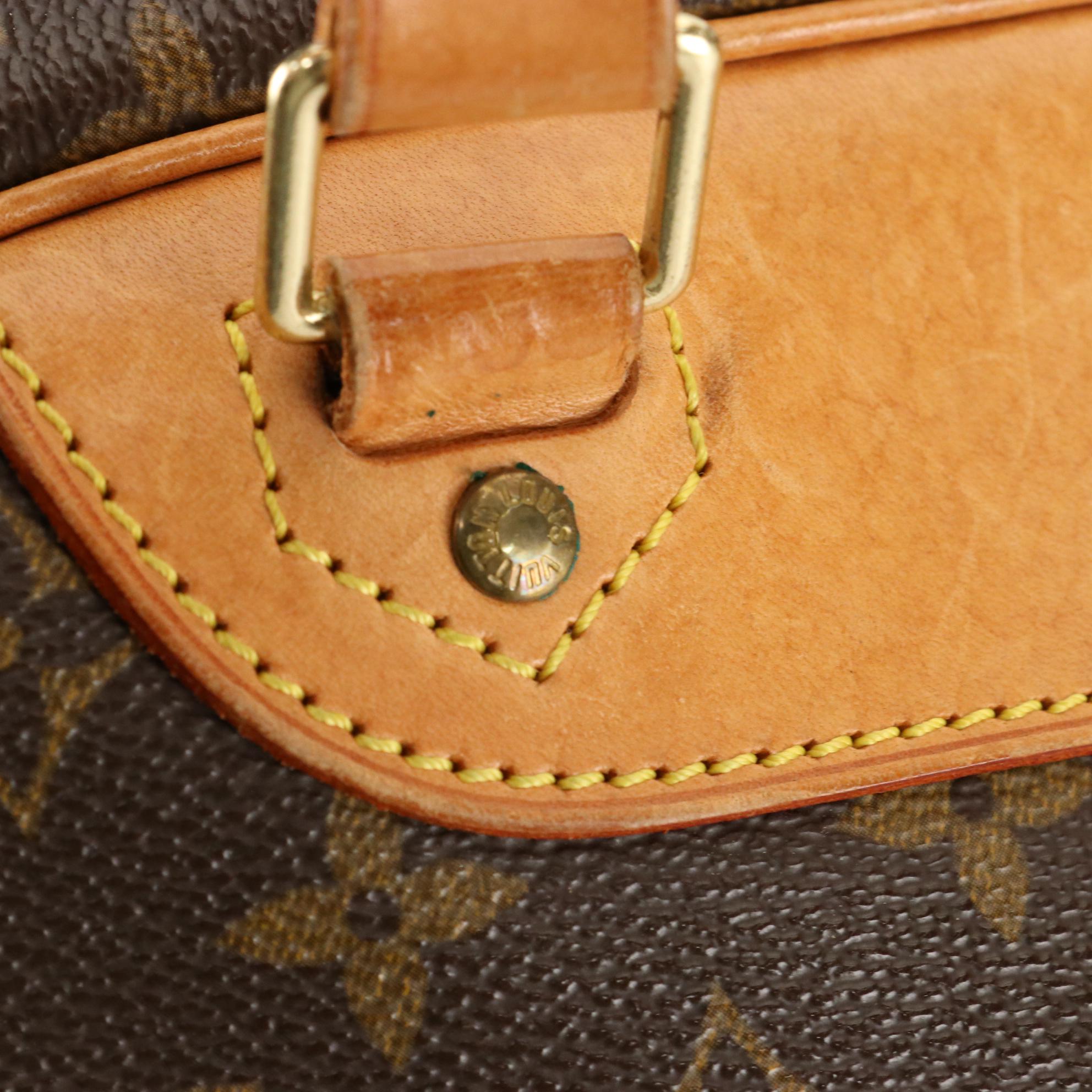 Louis Vuitton Excursion Shoe Bag in Monogram Canvas and Vachetta Leather