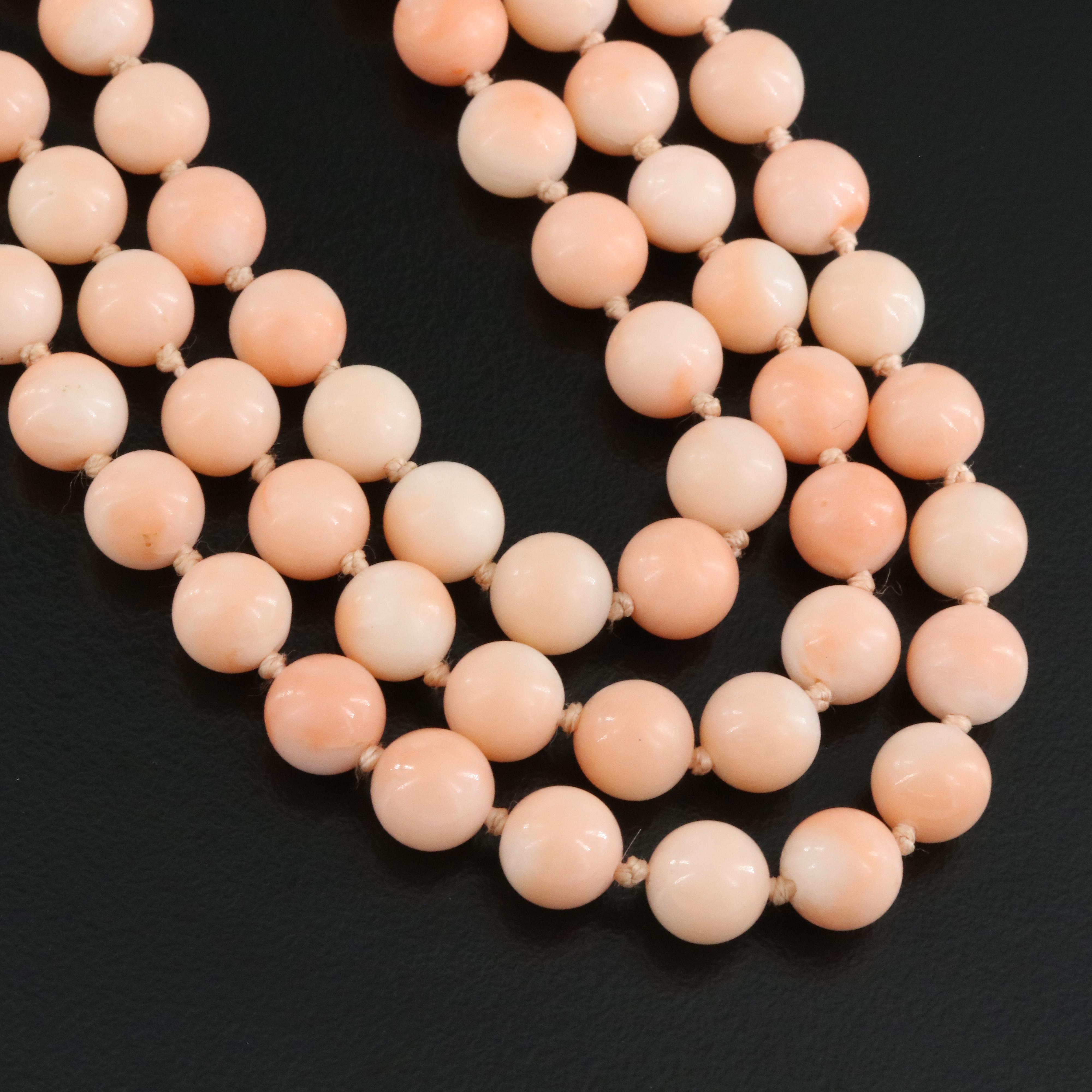 18K Coral, Diamond, Black Onyx and Mother-of-Pearl Necklace