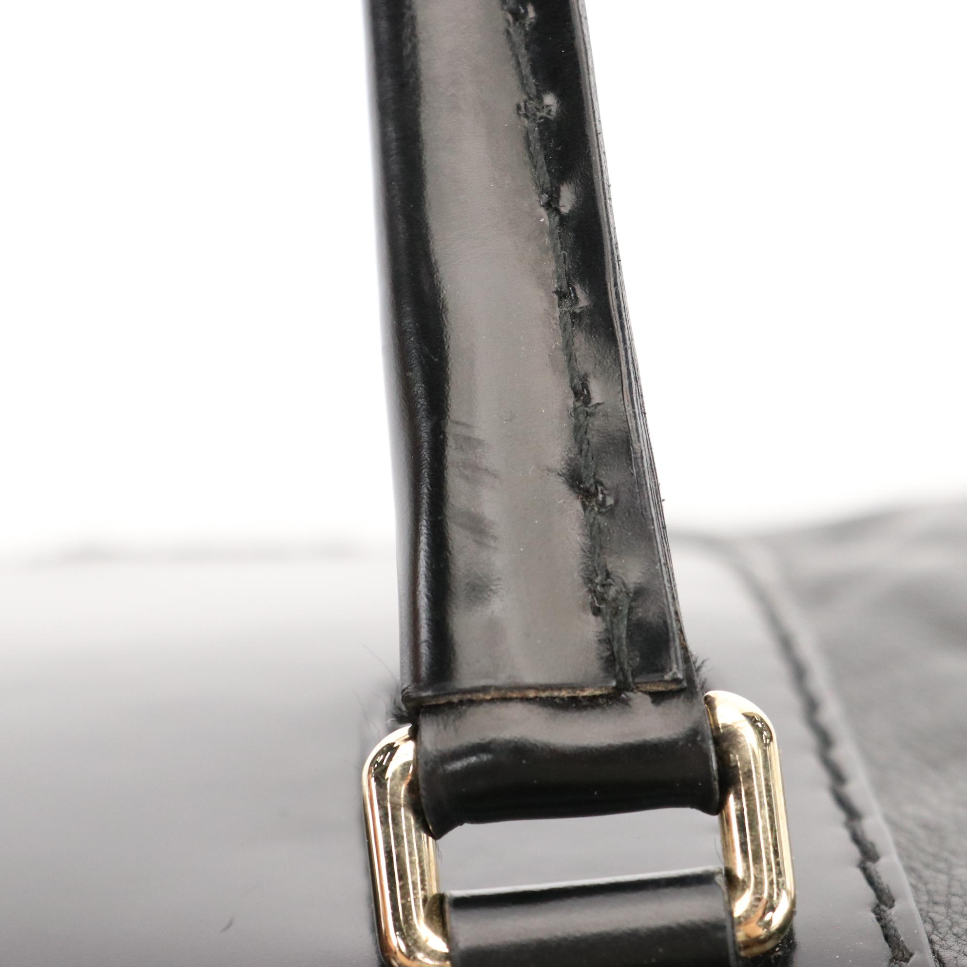 Gucci Queen Large Bow Buckle Satchel in Black Leather