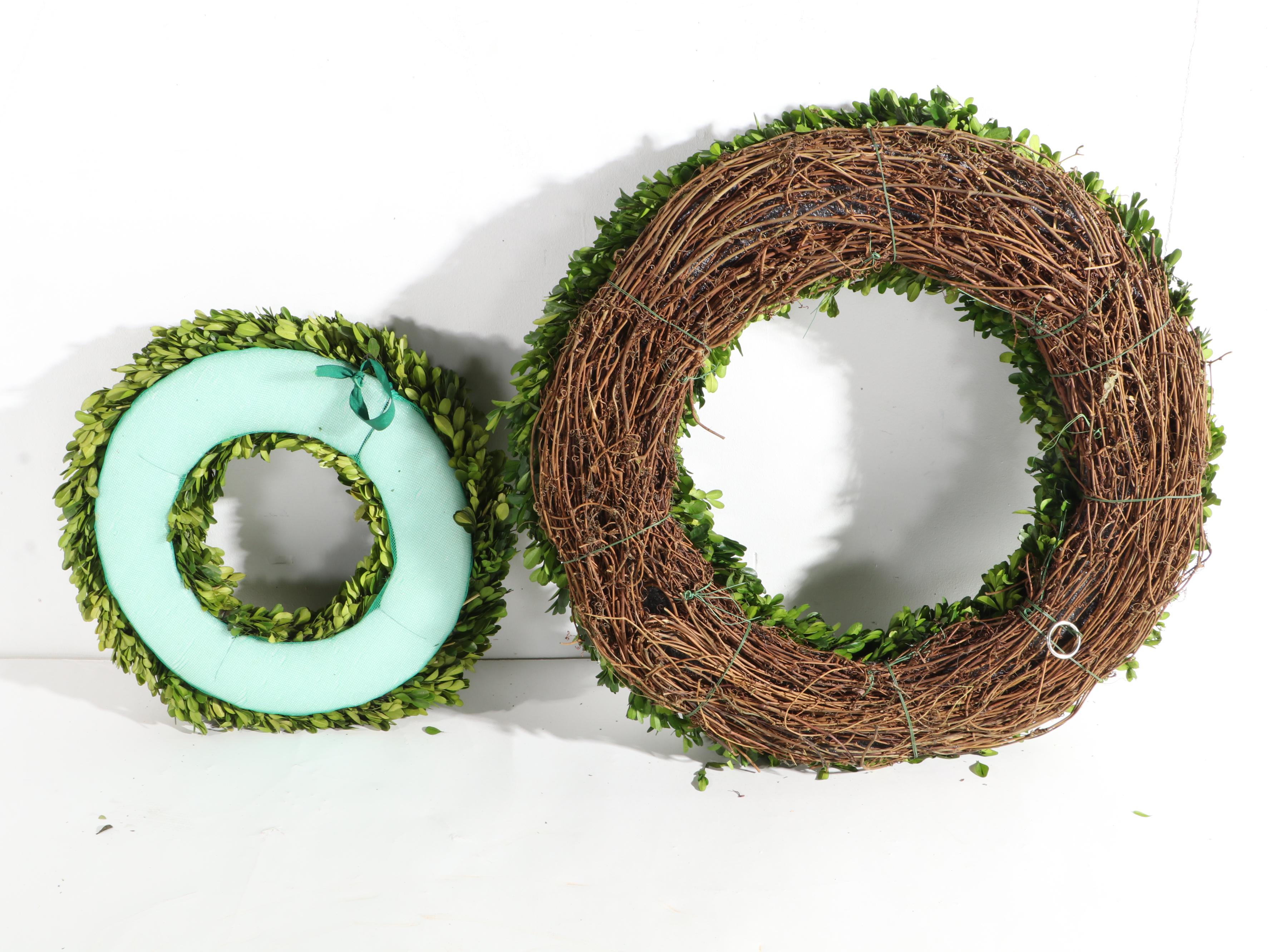 Boxwood Ornamental Evergreen Wreaths