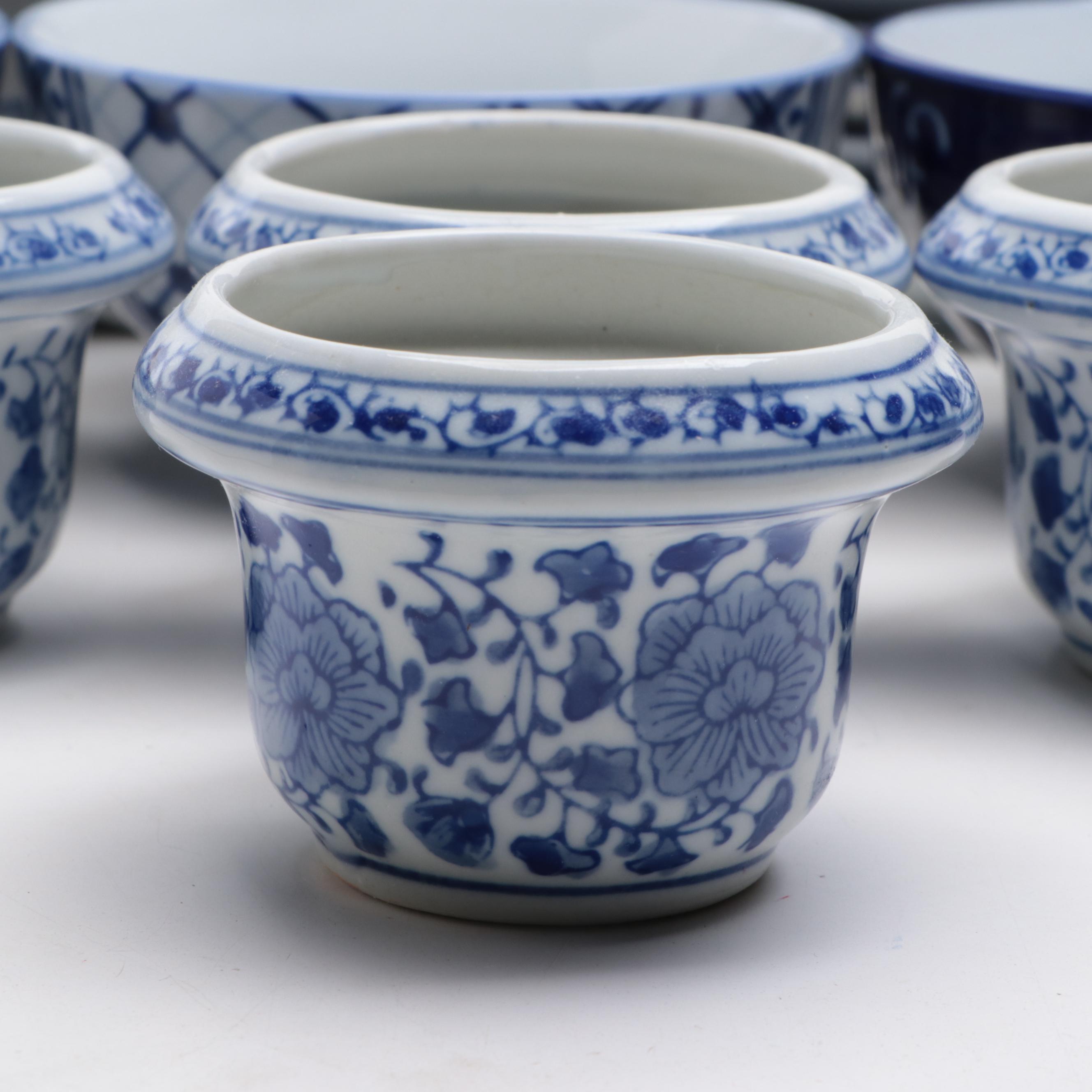 Furnivals "Old Chelsea" Earthenware Tureen with Blue and White Tableware