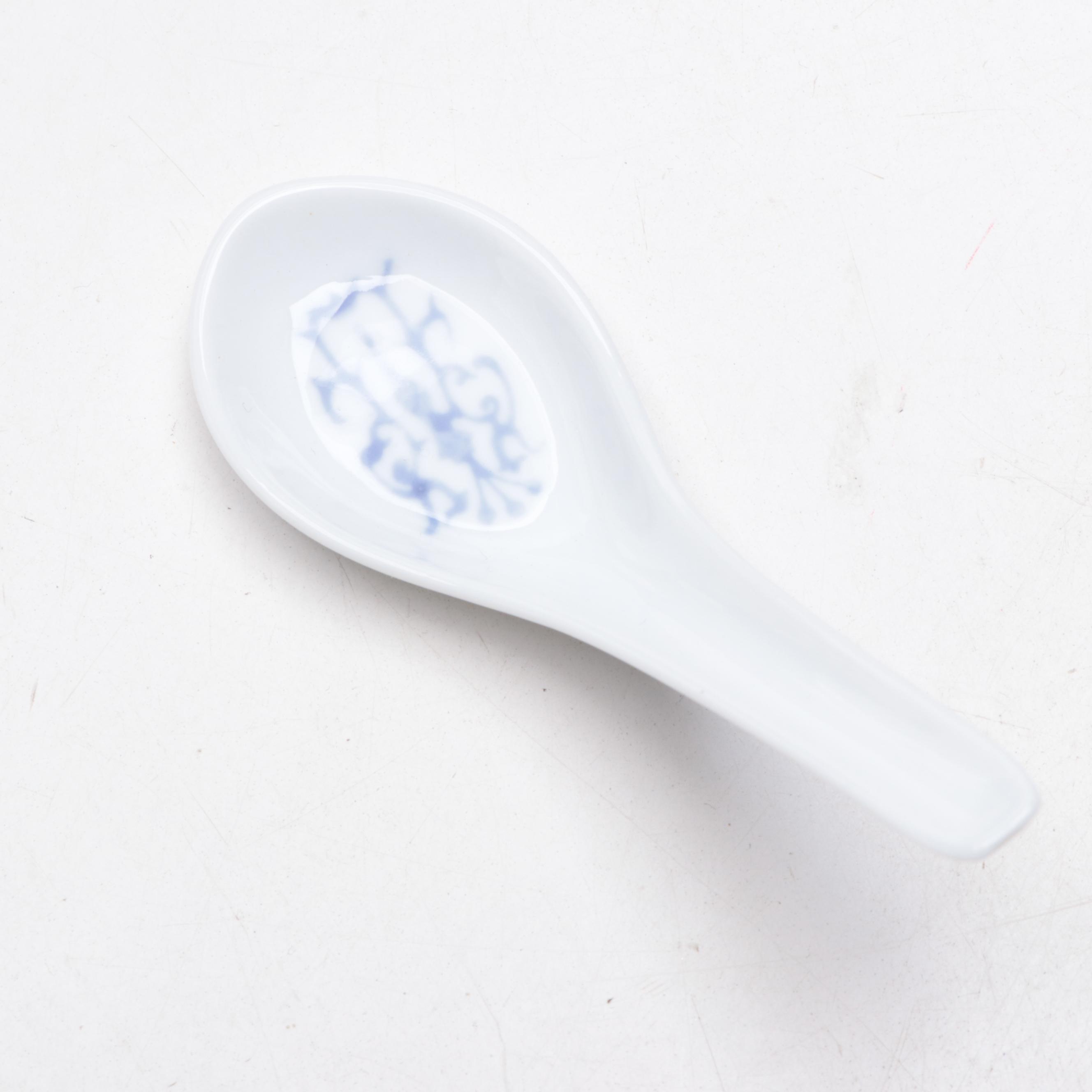 Furnivals "Old Chelsea" Earthenware Tureen with Blue and White Tableware