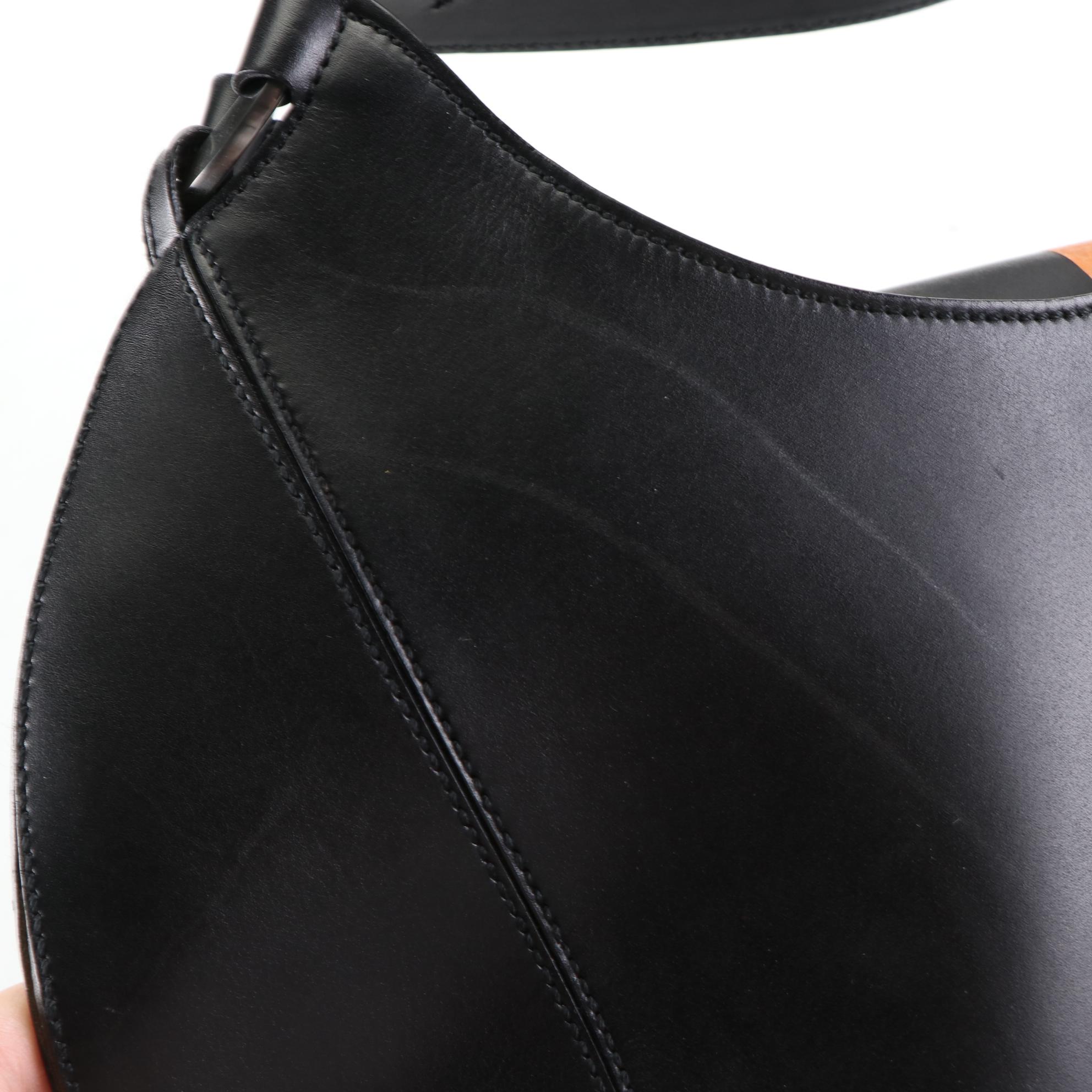 Salvatore Ferragamo Leather Shoulder Bag