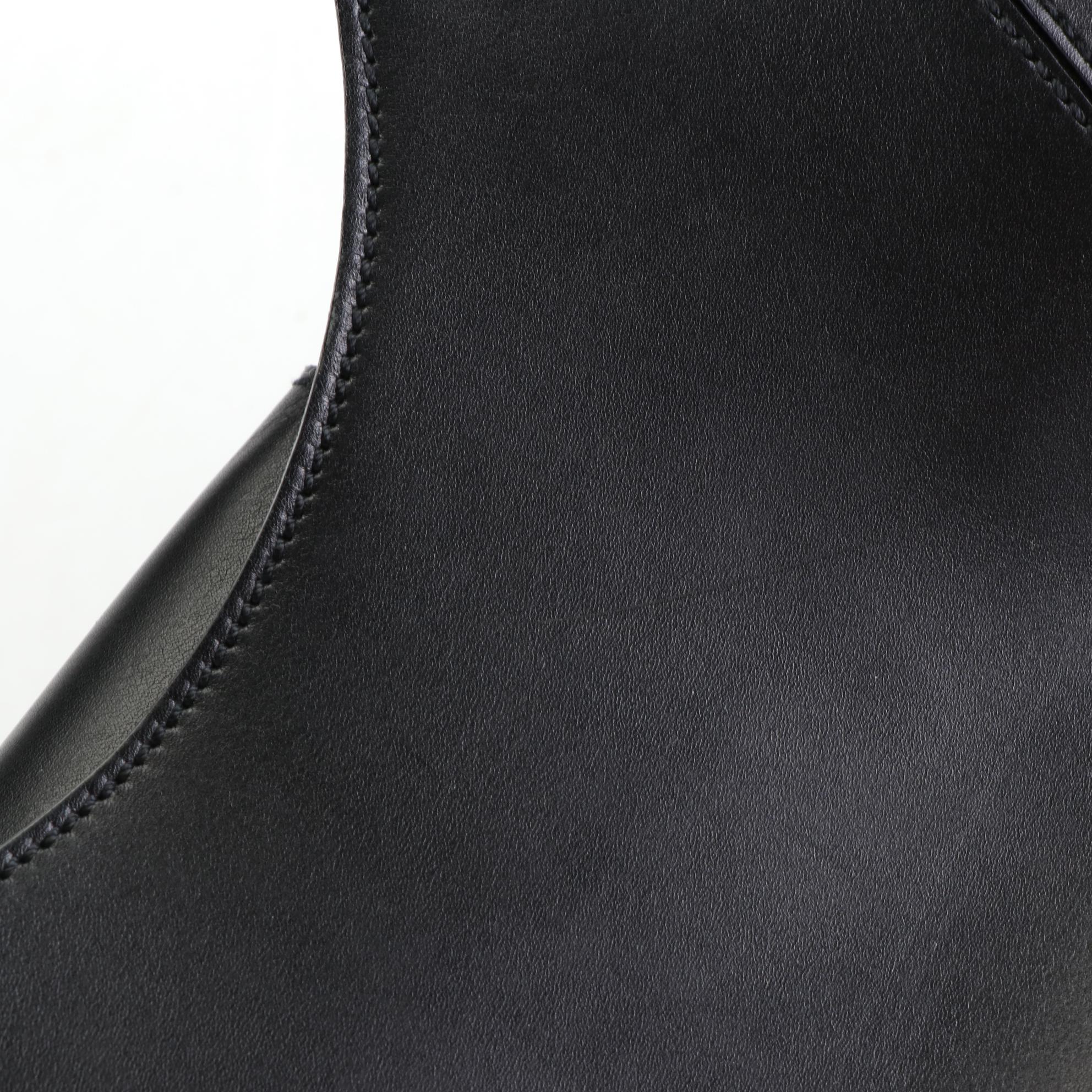 Salvatore Ferragamo Leather Shoulder Bag