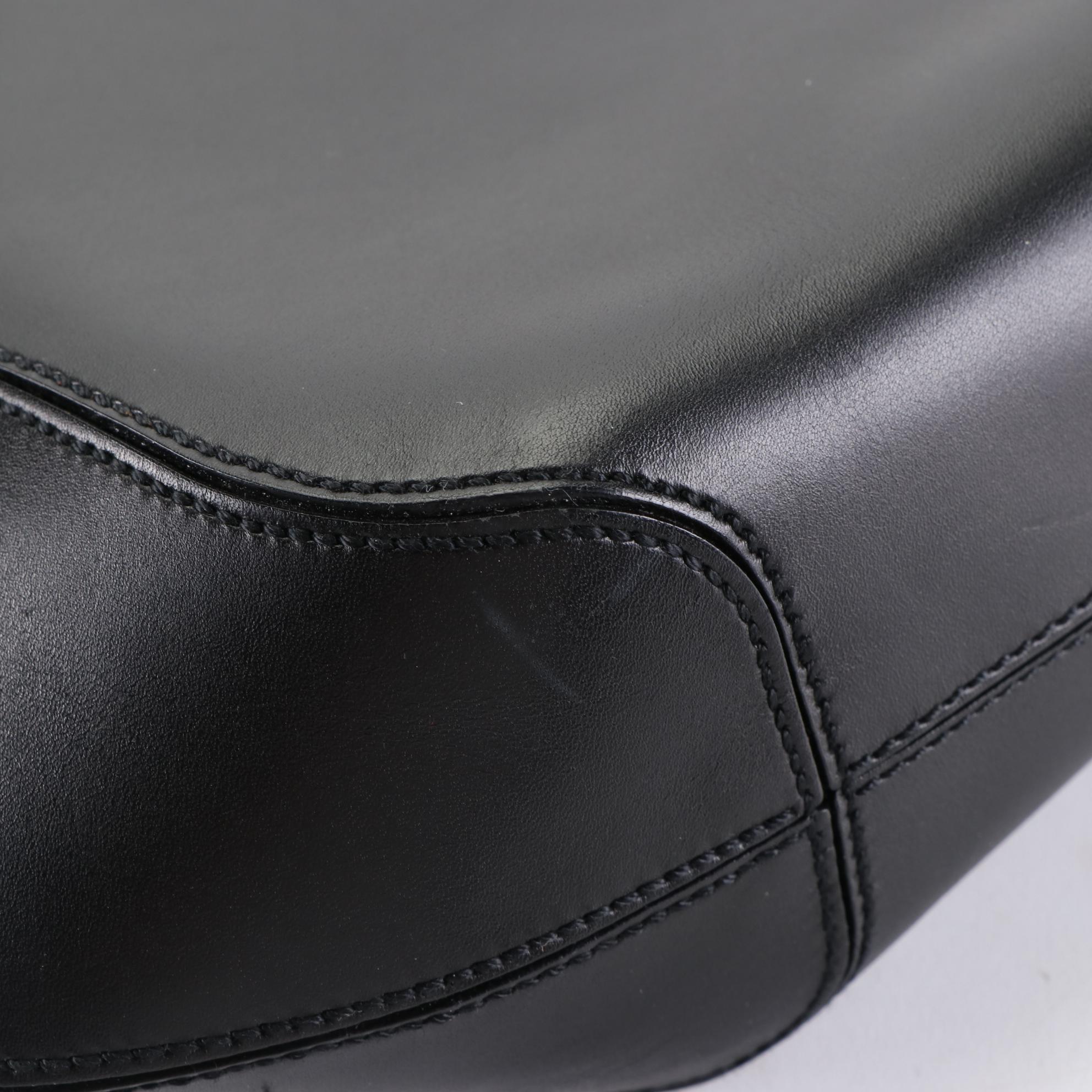 Salvatore Ferragamo Leather Shoulder Bag