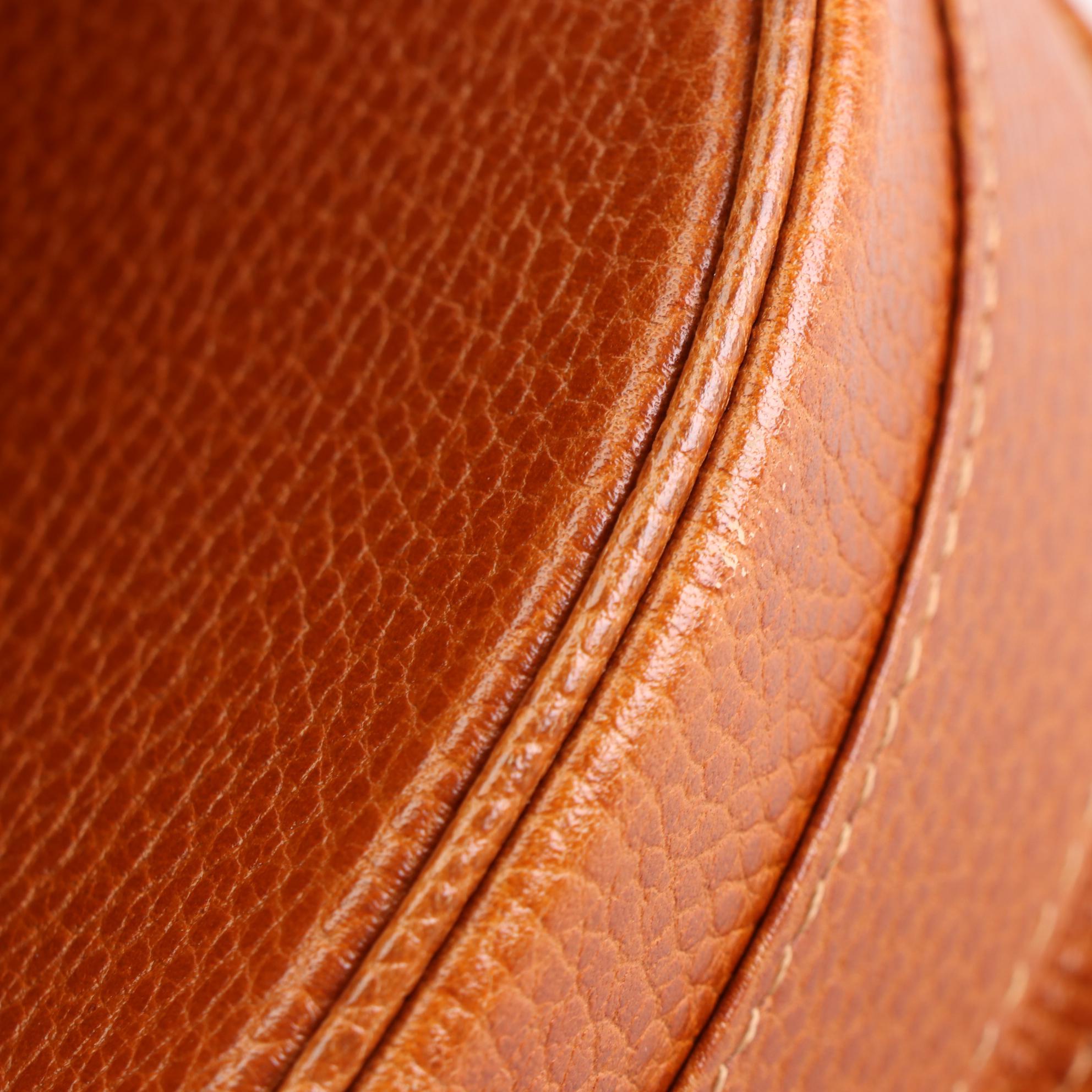 Must de Cartier Flap Shoulder Bag in Grain Leather