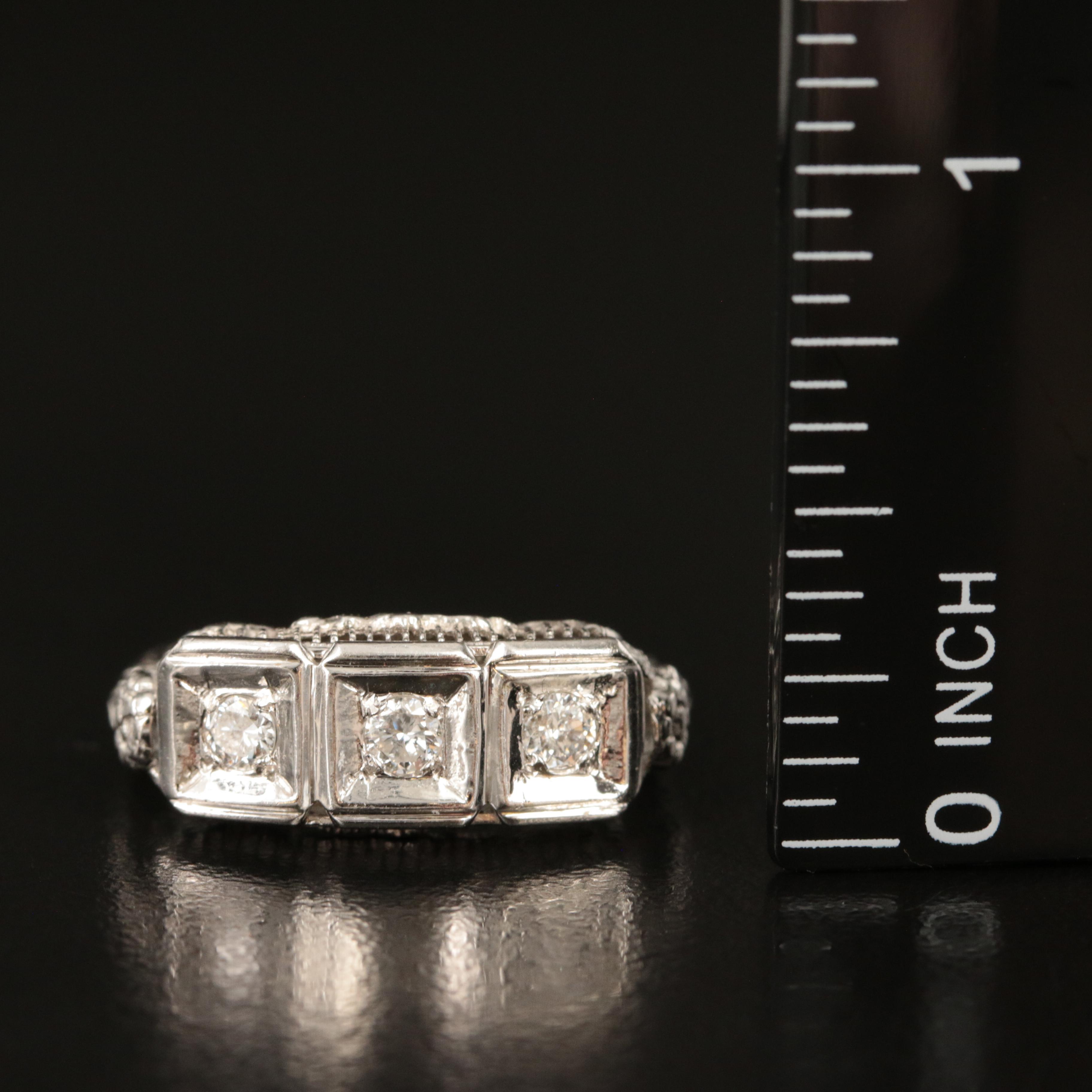 Vintage 14K 0.28 CTW Diamond Ring