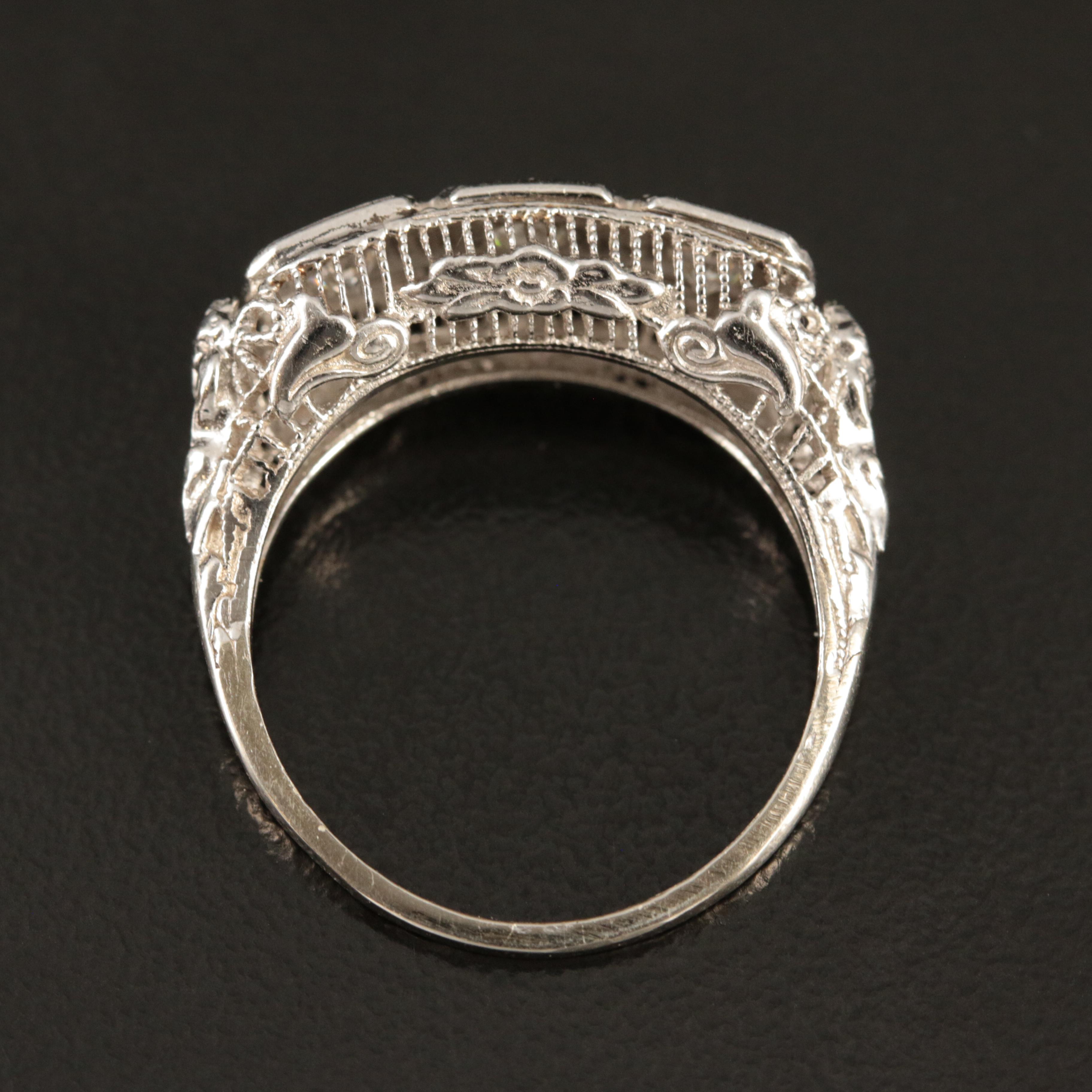 Vintage 14K 0.28 CTW Diamond Ring