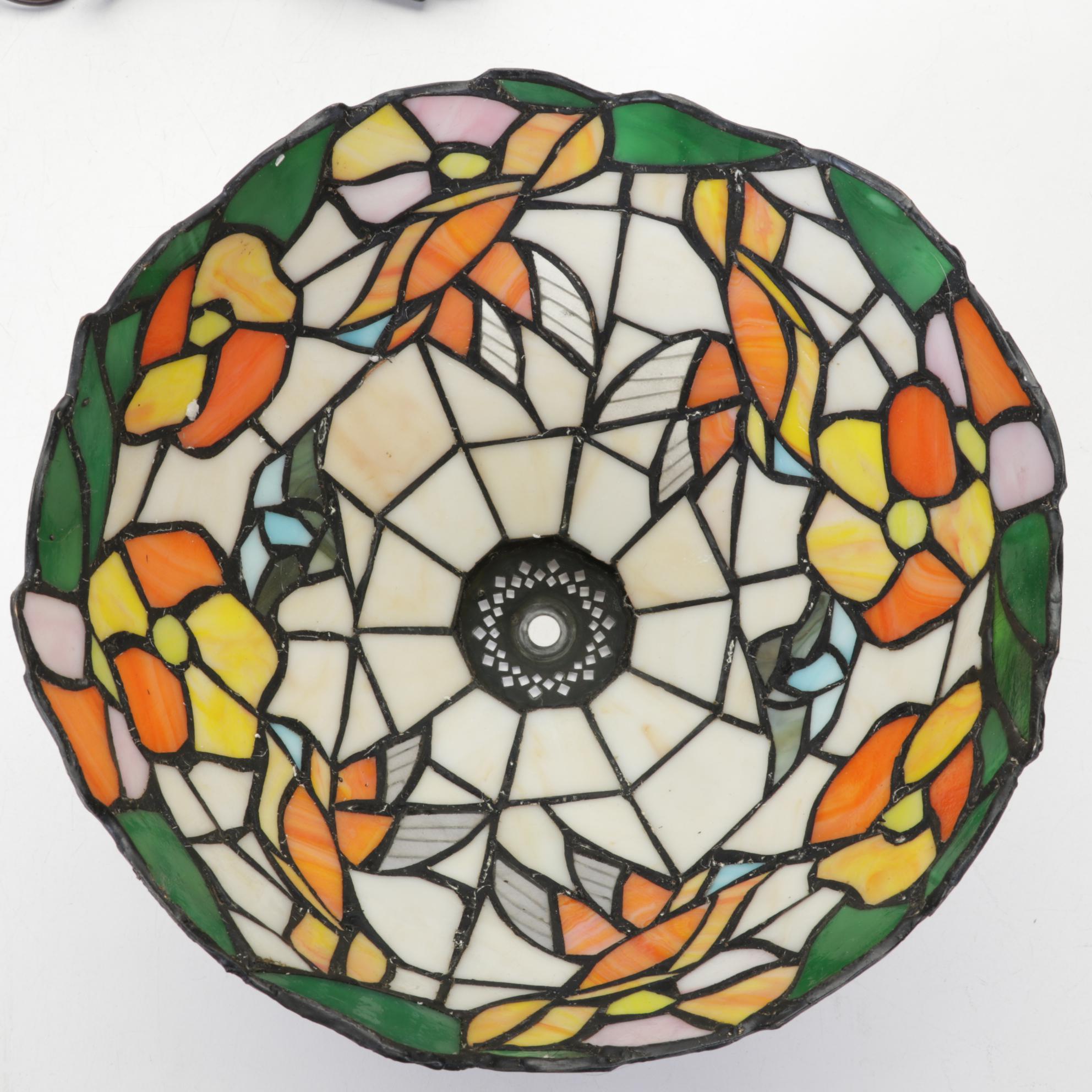 Pair of Hummingbird and Flowers Slag Glass and Metal Boudoir Lamps