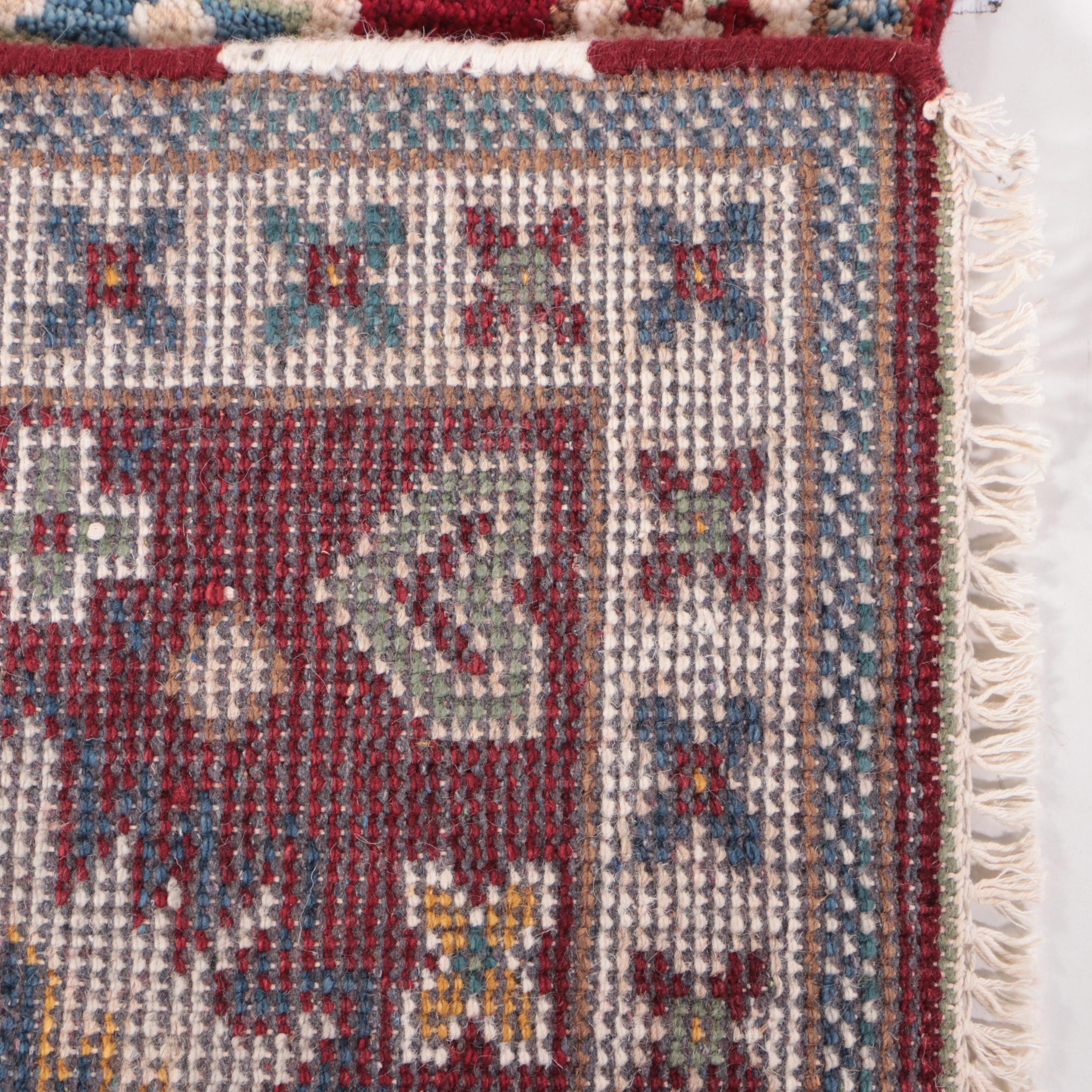 2' x 4'4 Hand-Knotted Indo-Persian Serapi Accent Rug