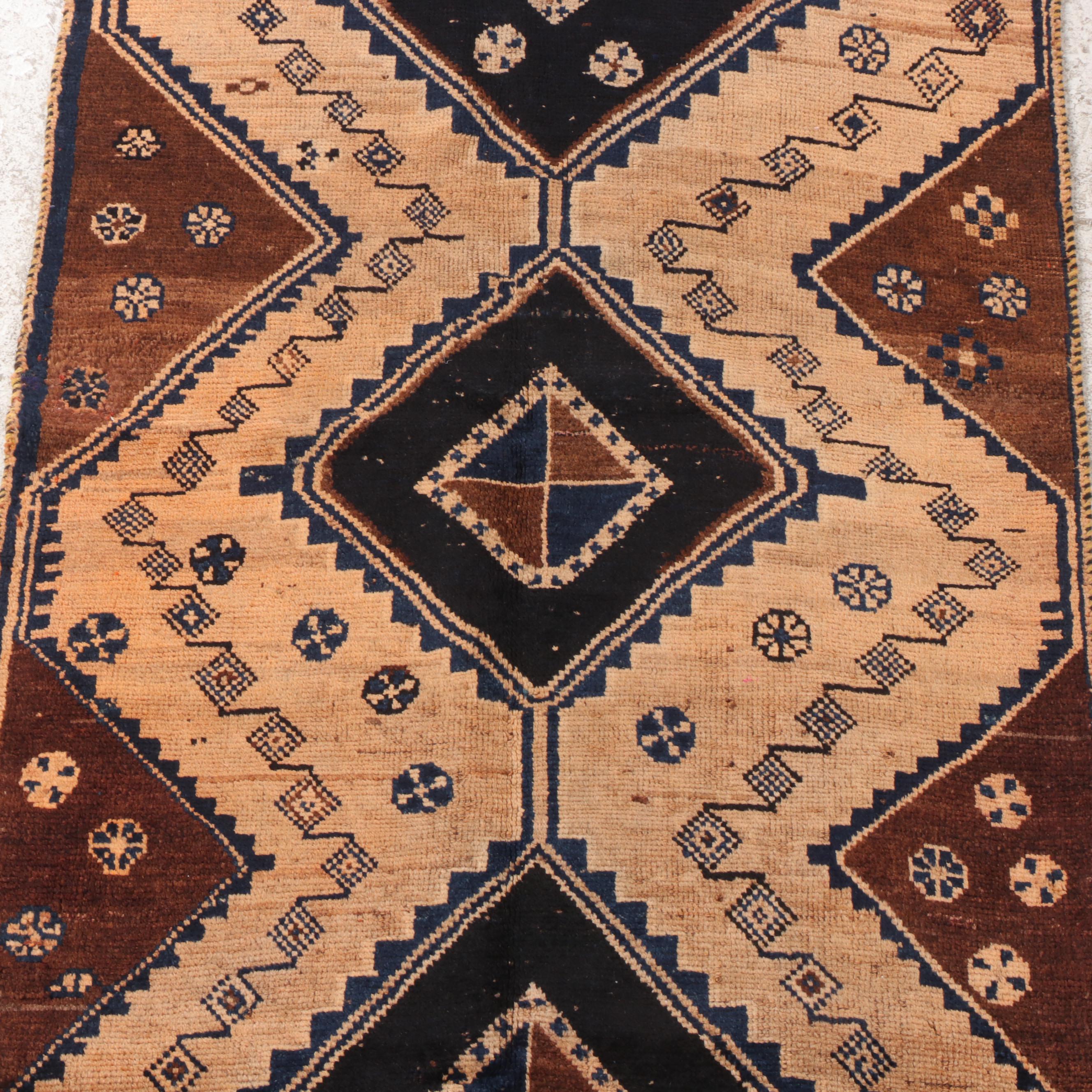 3'3 x 8' Hand-Knotted Persian Shiraz Area Long Rug