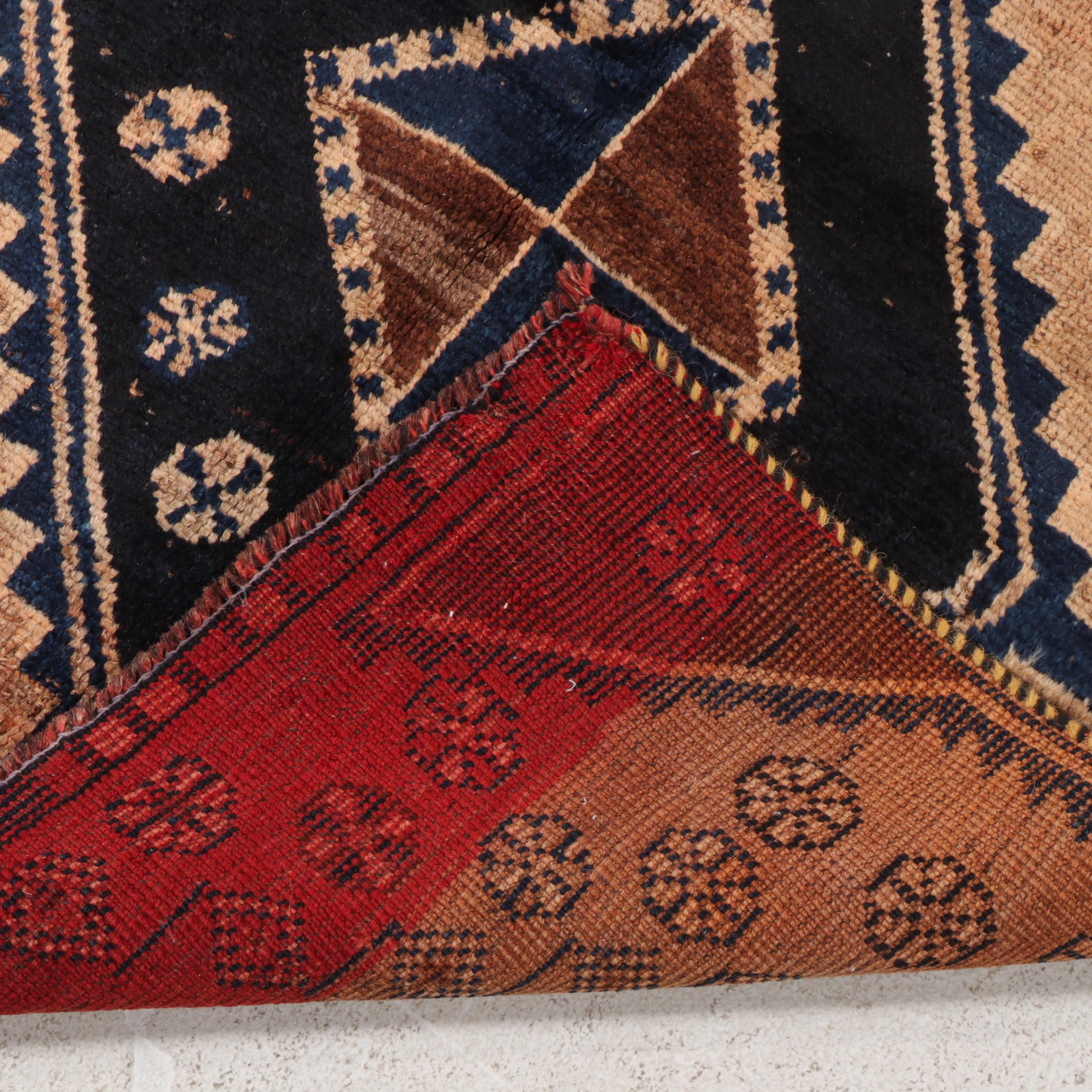 3'3 x 8' Hand-Knotted Persian Shiraz Area Long Rug