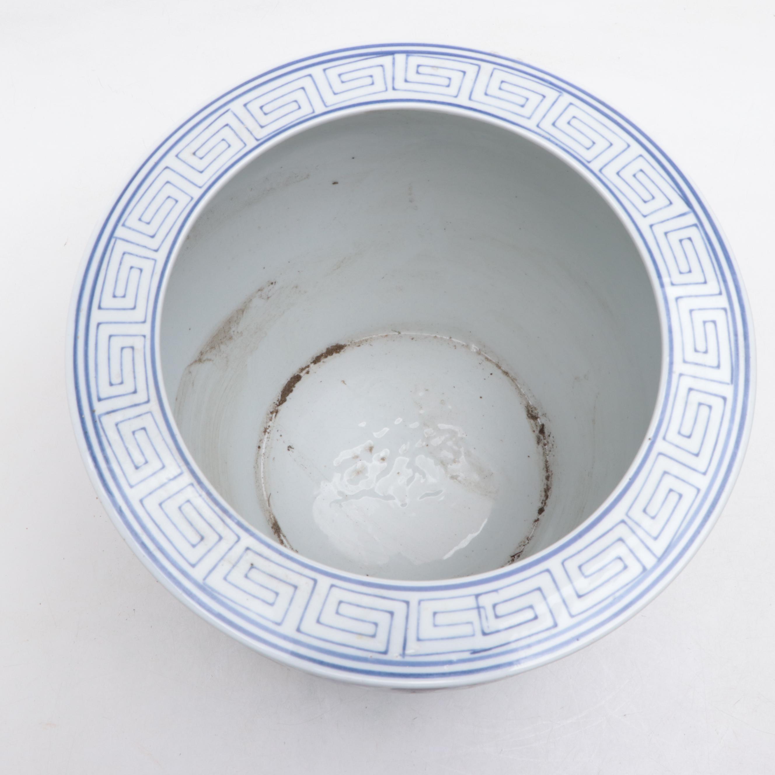 Chinese Blue and White Porcelain Jardinière
