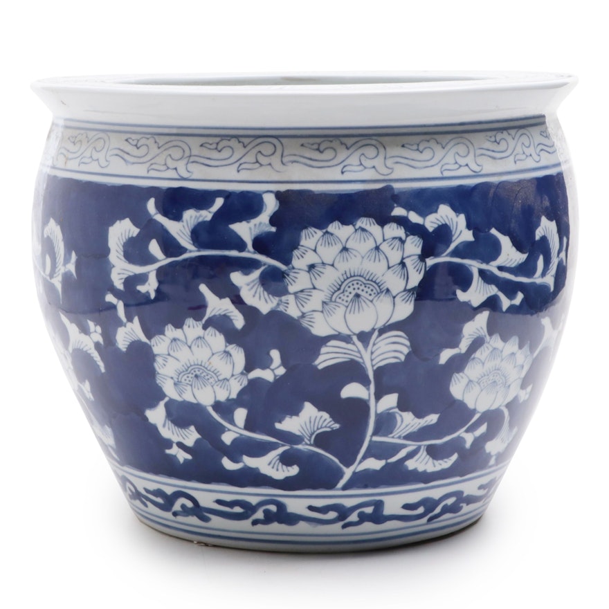 Chinese Blue and White Porcelain Jardinière