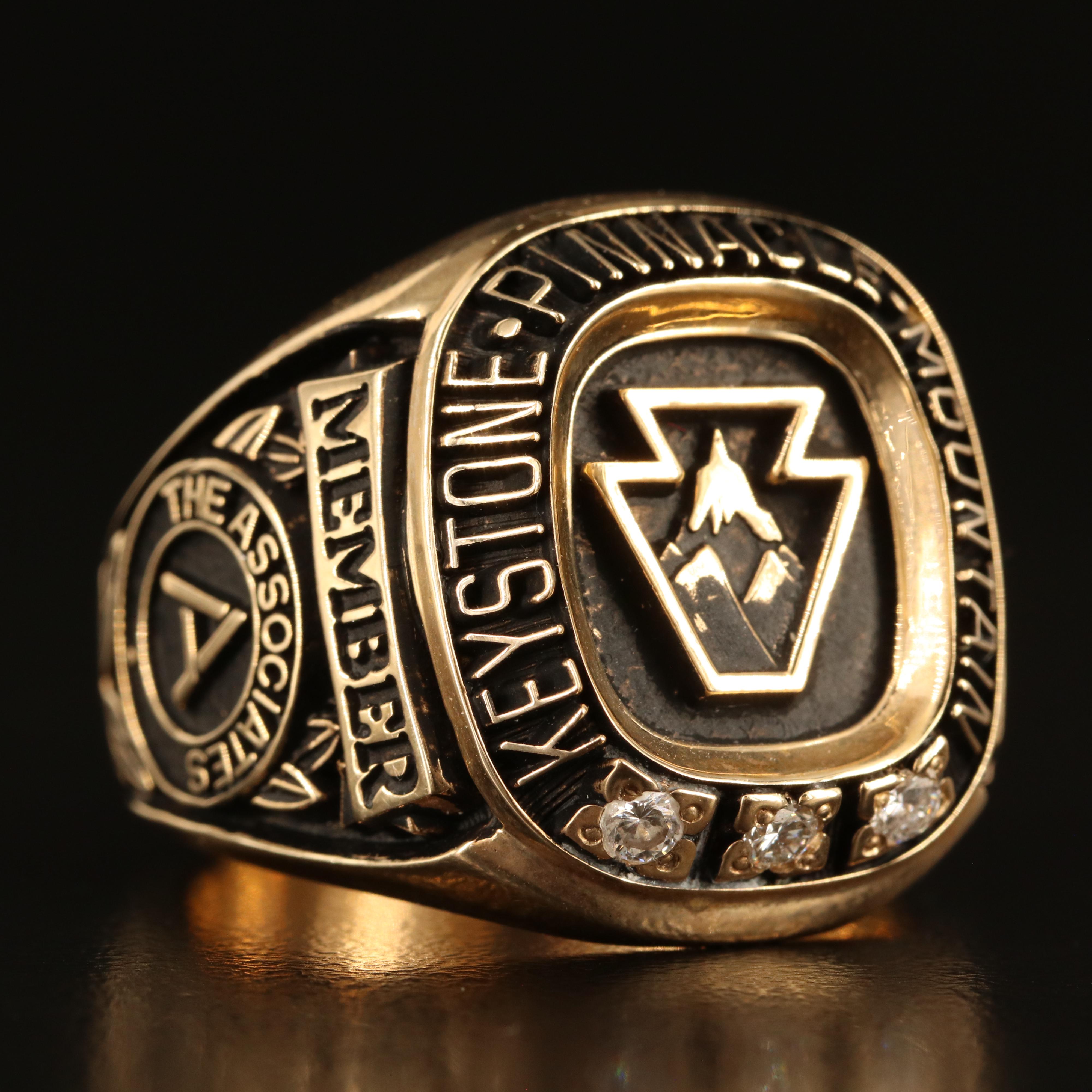 14K 0.15 CTW Diamond "The Associates" Member Ring