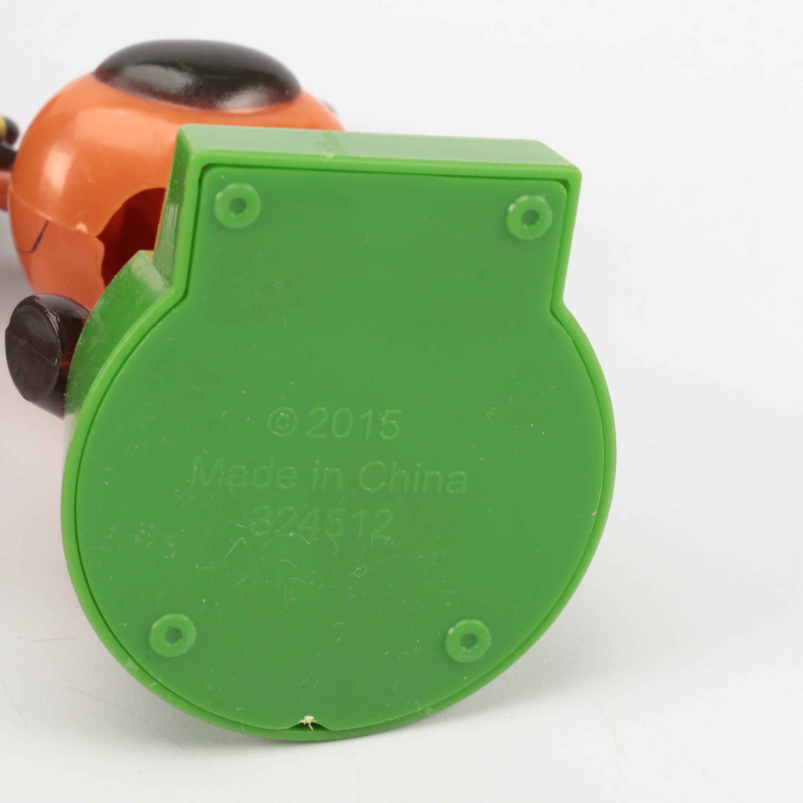 Holly Glass Party Lites Light Bulbs with Solar Power Dancing Figures