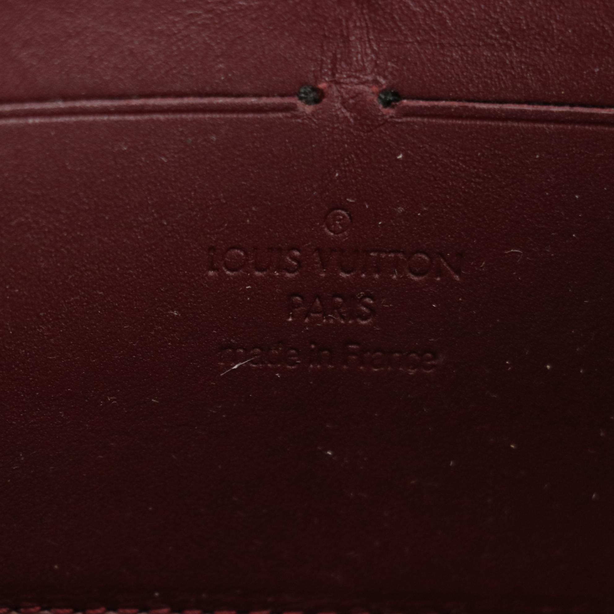 Louis Vuitton Zippy Wallet in Rouge Fauviste Monogram Vernis