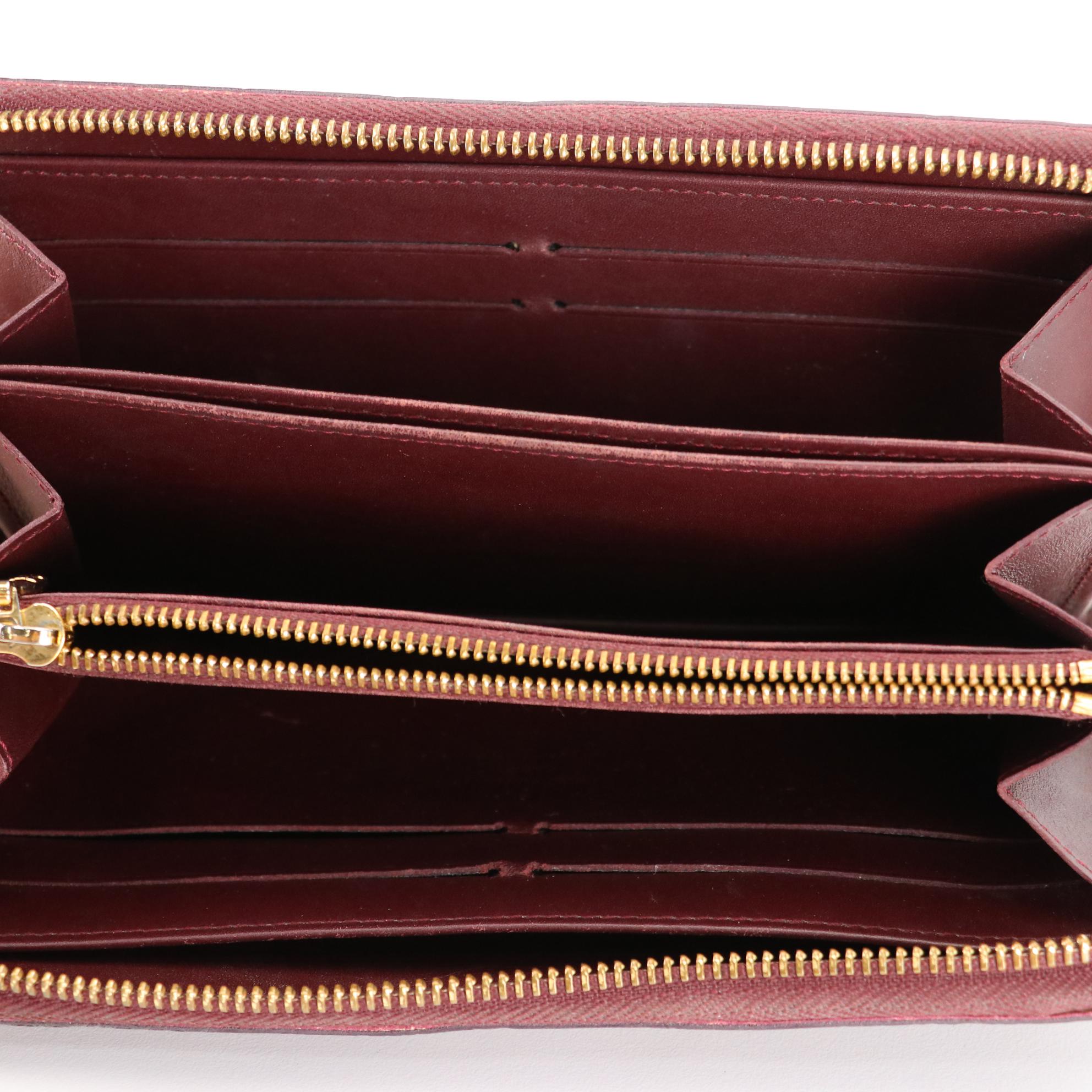 Louis Vuitton Zippy Wallet in Rouge Fauviste Monogram Vernis