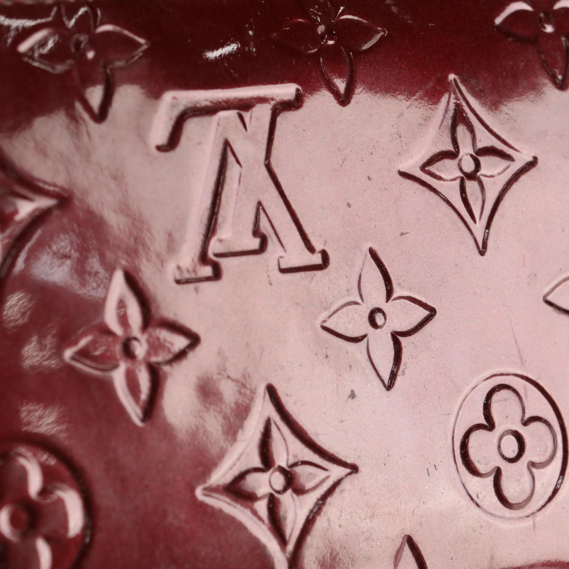 Louis Vuitton Zippy Wallet in Rouge Fauviste Monogram Vernis