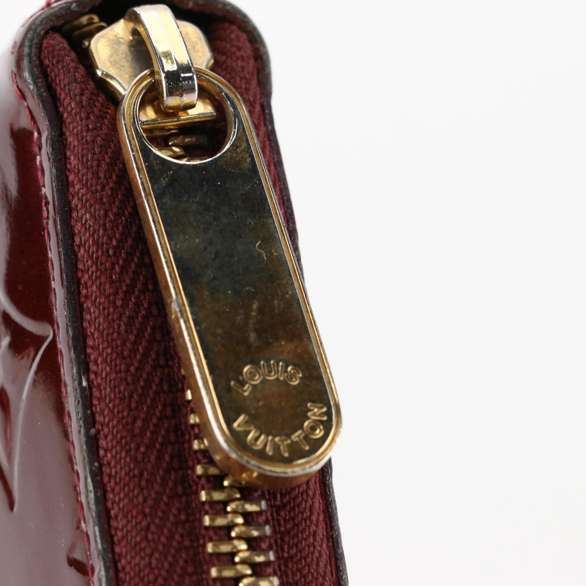 Louis Vuitton Zippy Wallet in Rouge Fauviste Monogram Vernis