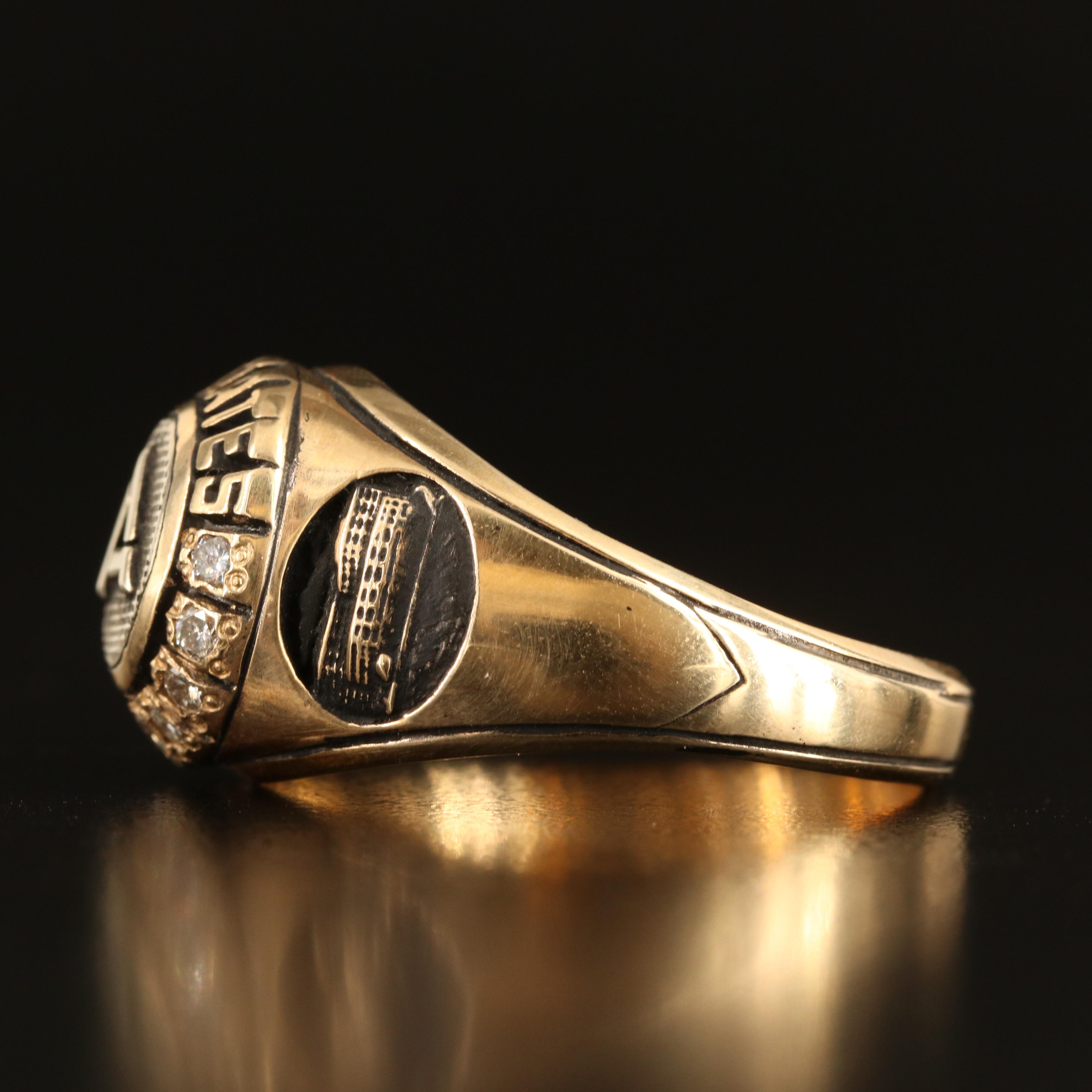 14K 0.36 CTW Diamond President's Association Ring