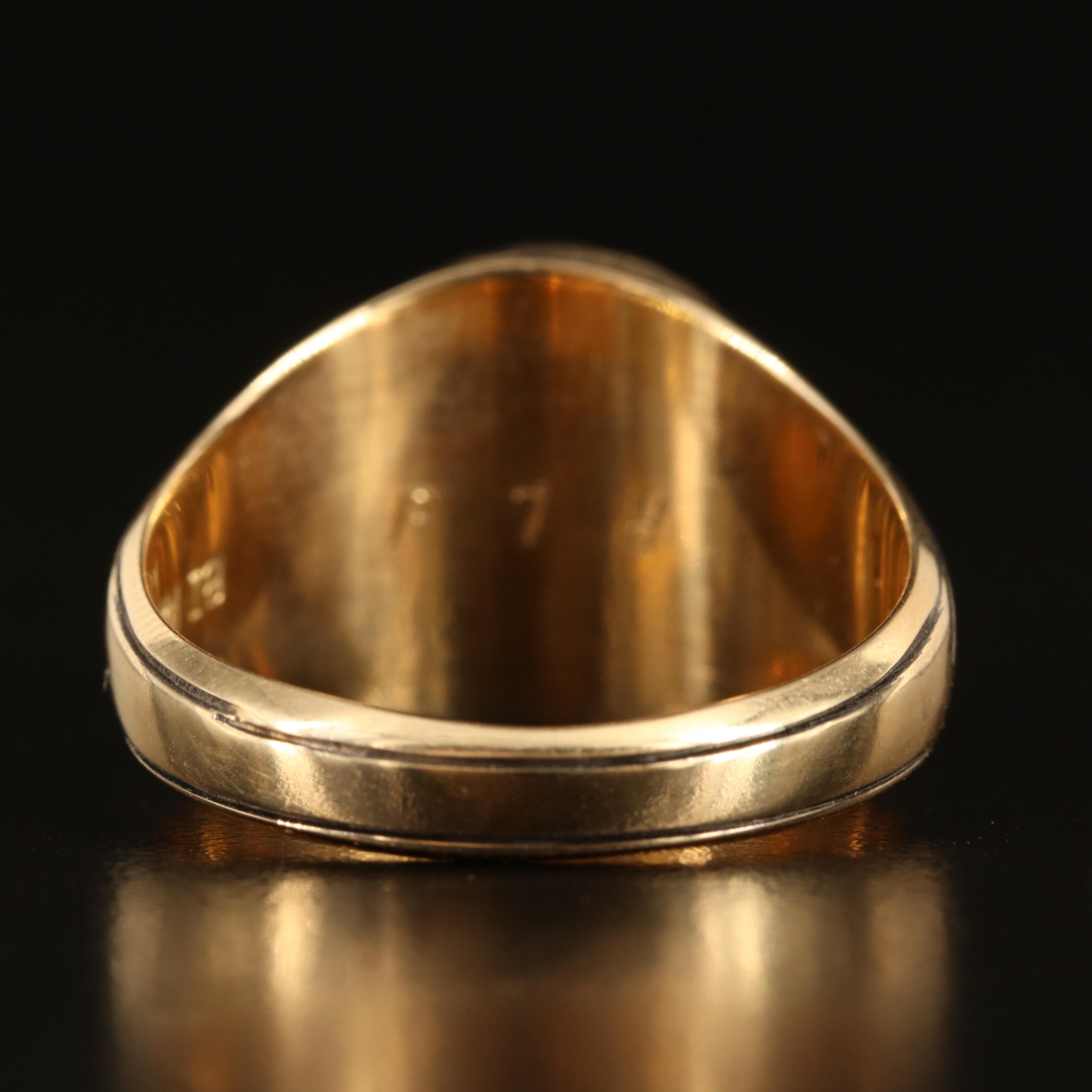 14K 0.36 CTW Diamond President's Association Ring