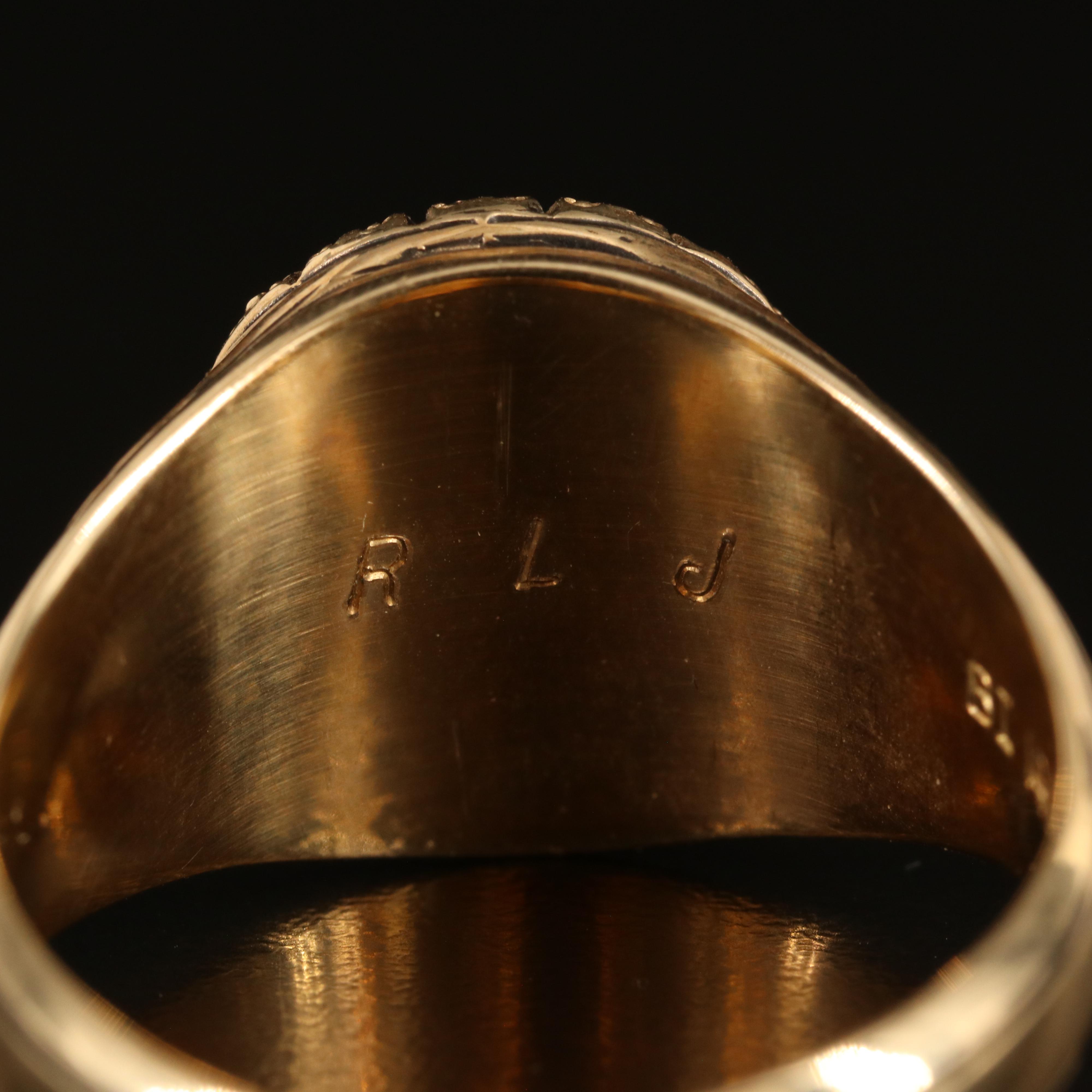 14K 0.36 CTW Diamond President's Association Ring