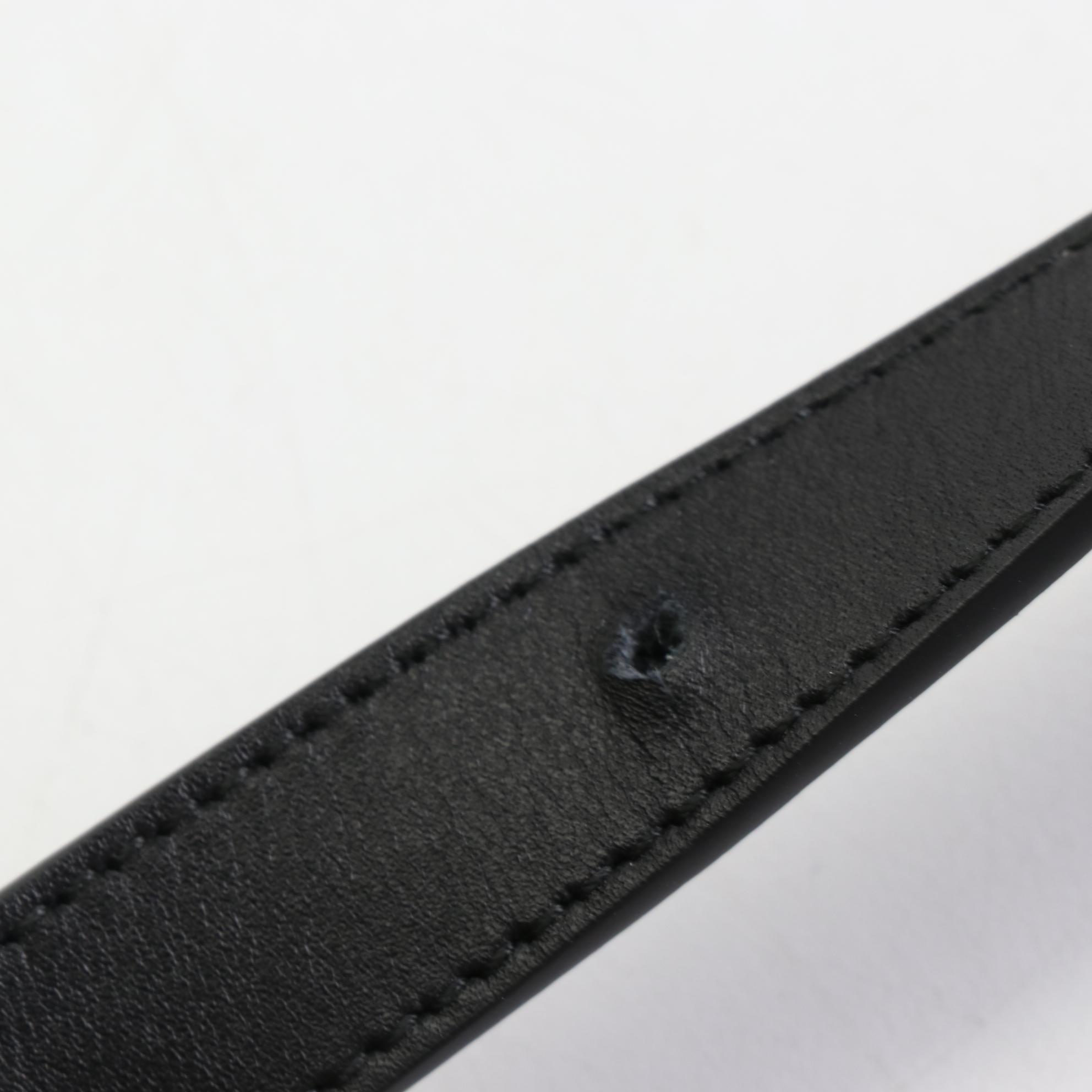 Gucci Slim Belt in Black Leather with GG Buckle