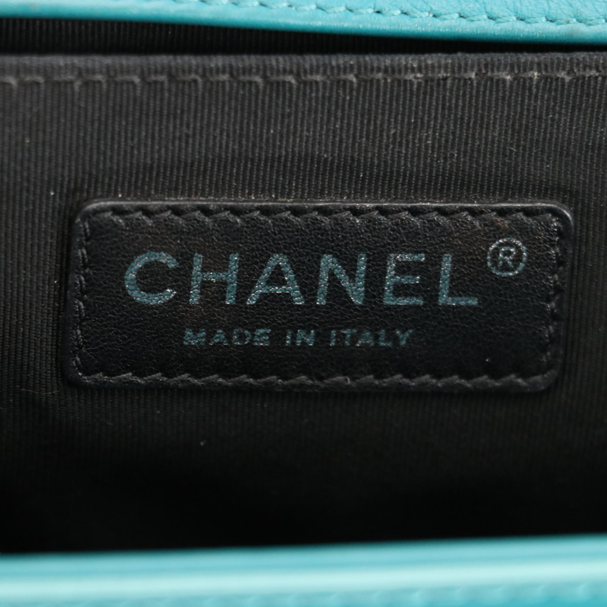 Chanel Boy Bag Medium in Patent Leather with Gourmette Chain