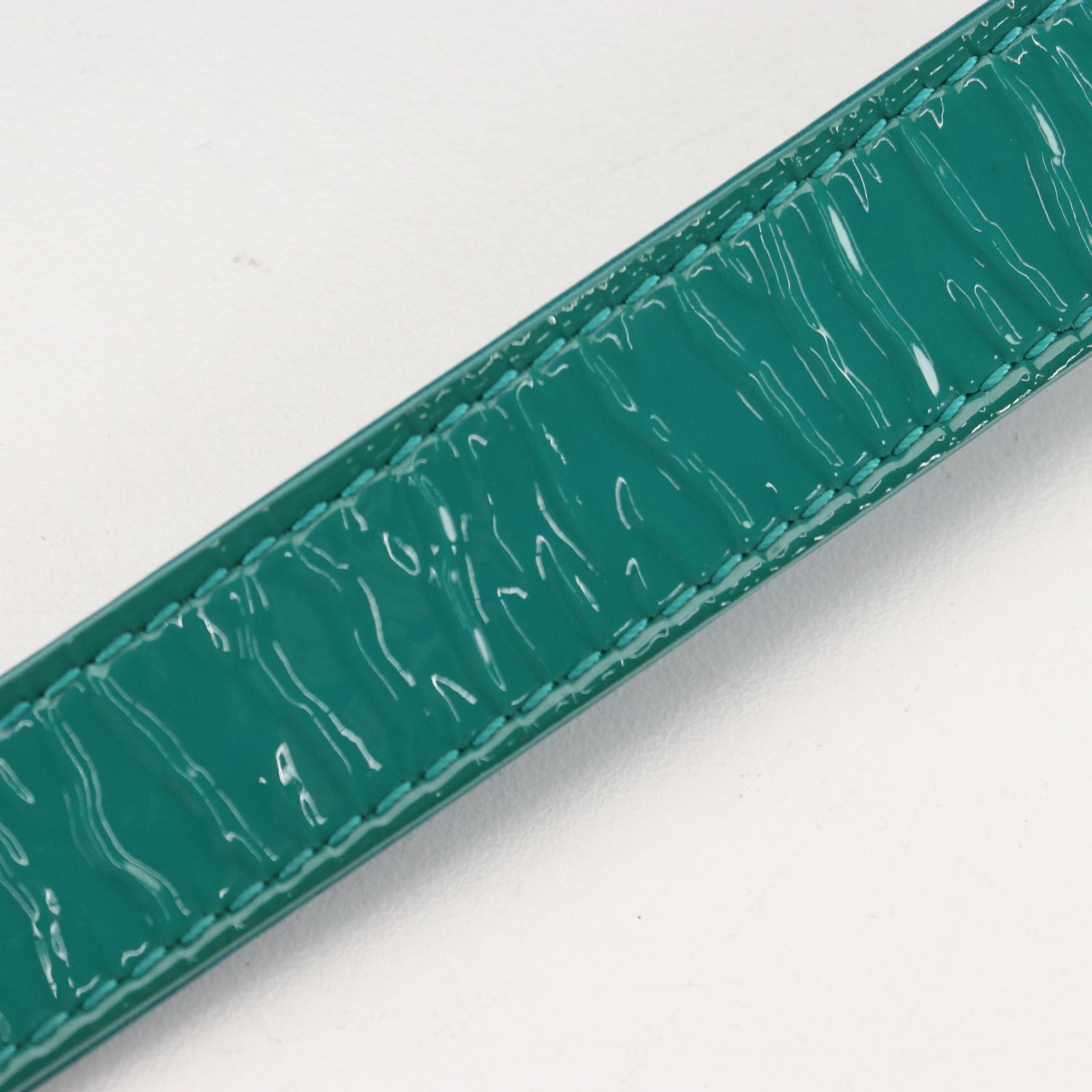 Chanel Boy Bag Medium in Patent Leather with Gourmette Chain