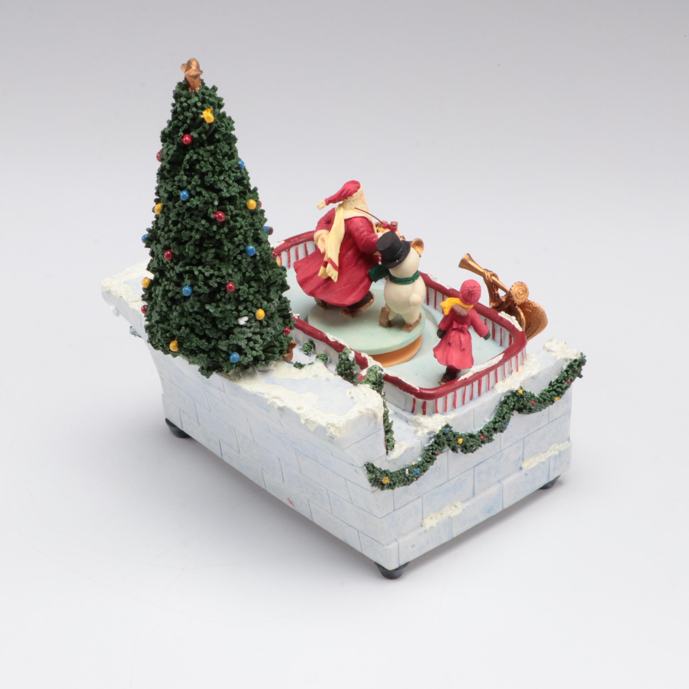 Musical Snow Globes Including St Louis With Christmas Music Box